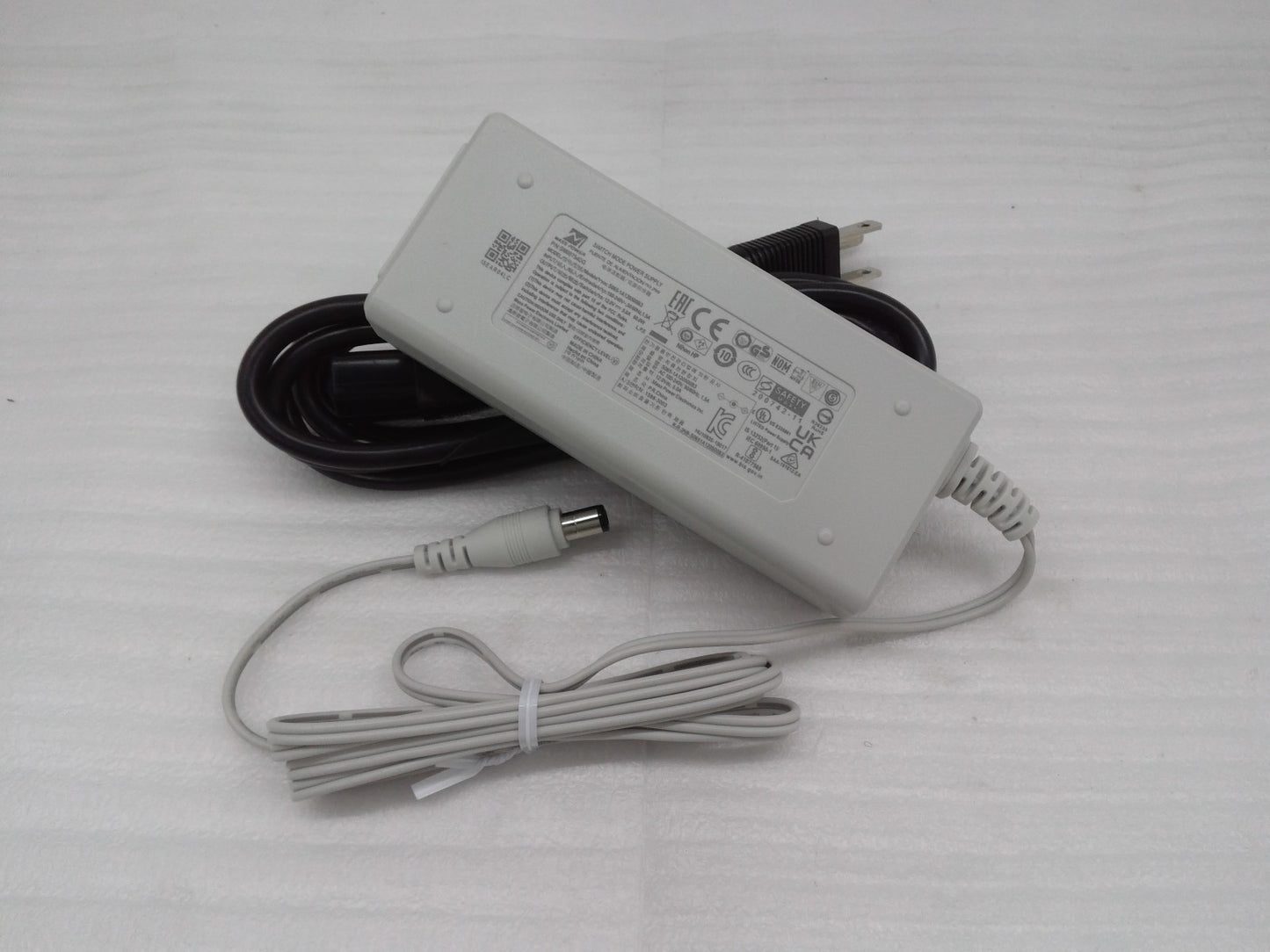 Mass Power S065-1A120500B3 Power Supply Adapter  with Cable Tip 6.0mm Gray