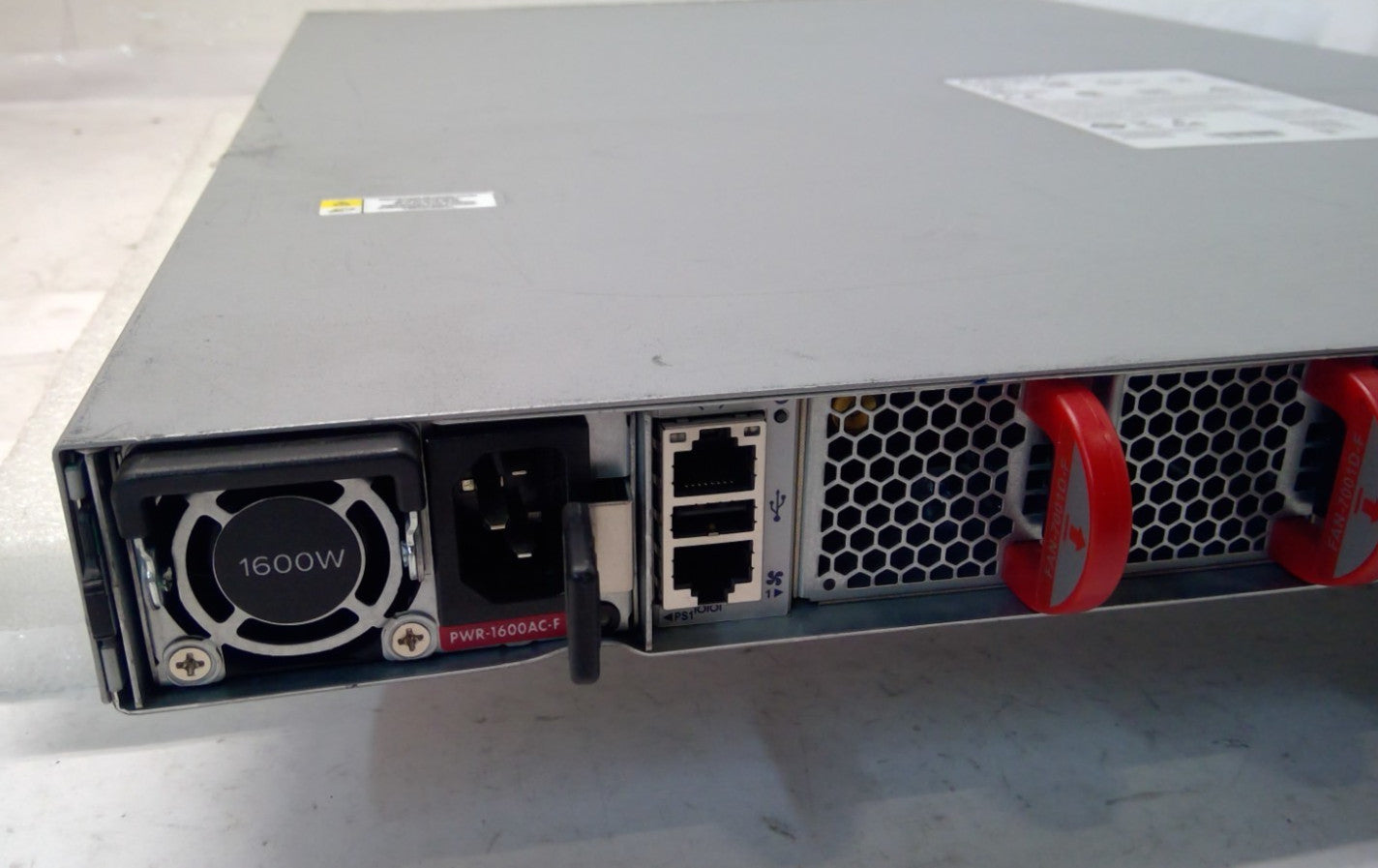 ARISTA DCS-7280CR2K-30-F 7280R2 30x100GbE QSFP Switch Router