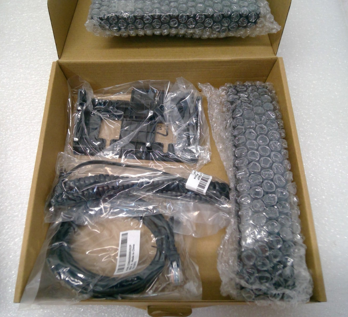 Polycom VVX 250 Desktop POE Phones 2200-48820-025