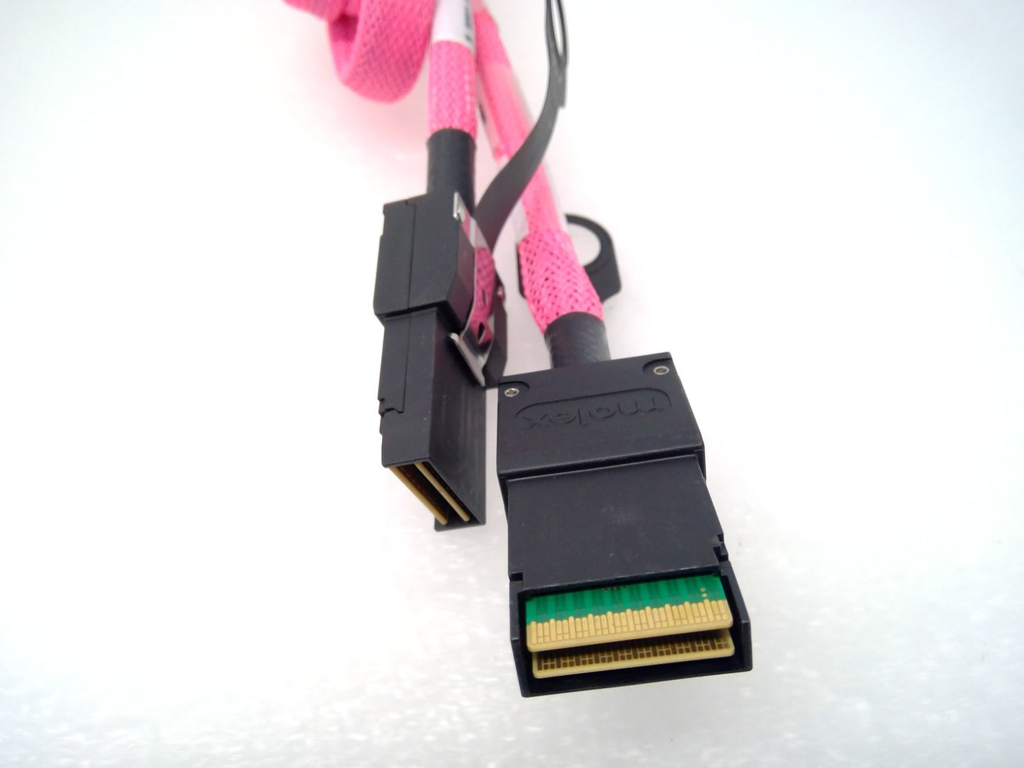 molex 2004333007 Nano-pitch I/O Cable X16 PCle 1.6M 30AWG GP/N:16001272-02