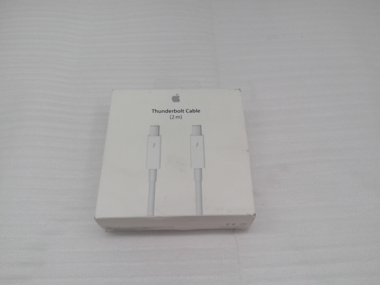 Genuine Apple 2m / 6FT Thunderbolt 2 Cable Mini DP A1410 MD861LL/A - White