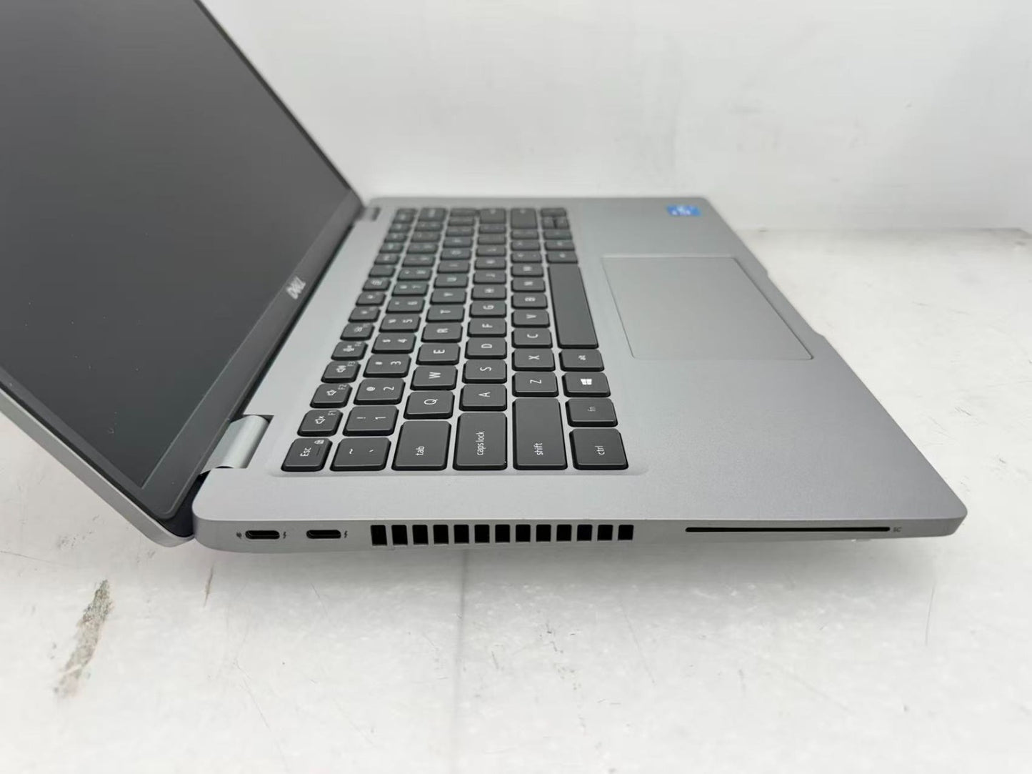Dell Latitude 5420 Intel i5-1145G7@2.6Ghz 16GB 256G Windows 11 65W/AC