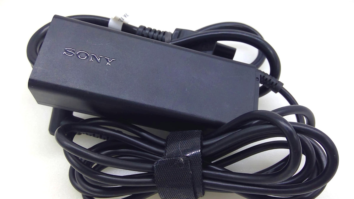 Original OEM Sony VGP-AC10V10 45W Charger 10.5V 3.8A VAIO Pro 13 SVP1321W9EBIT1
