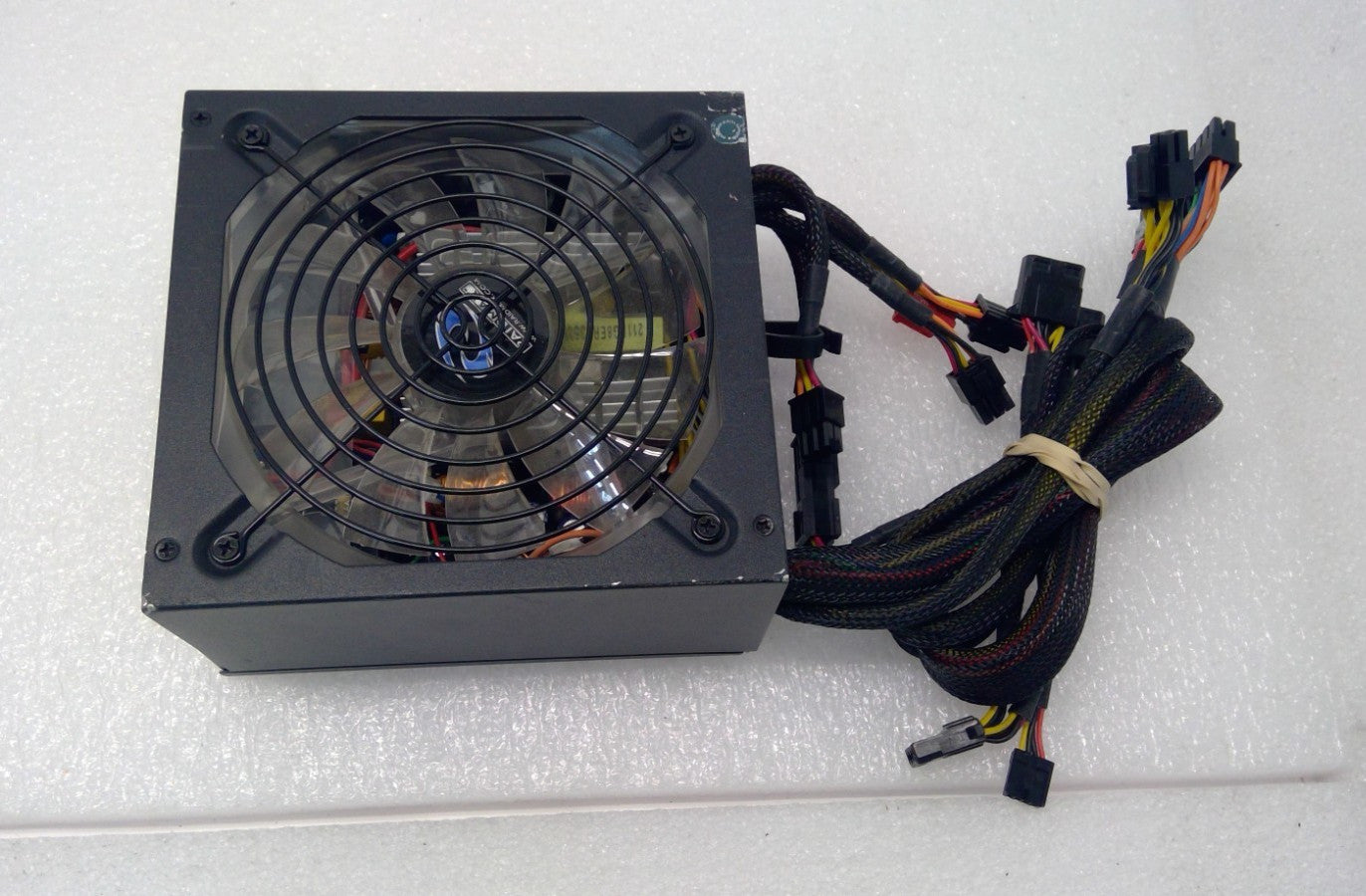 Raidmax RX-630Z  630W  12VATX Form Switching Power Supply  Tested