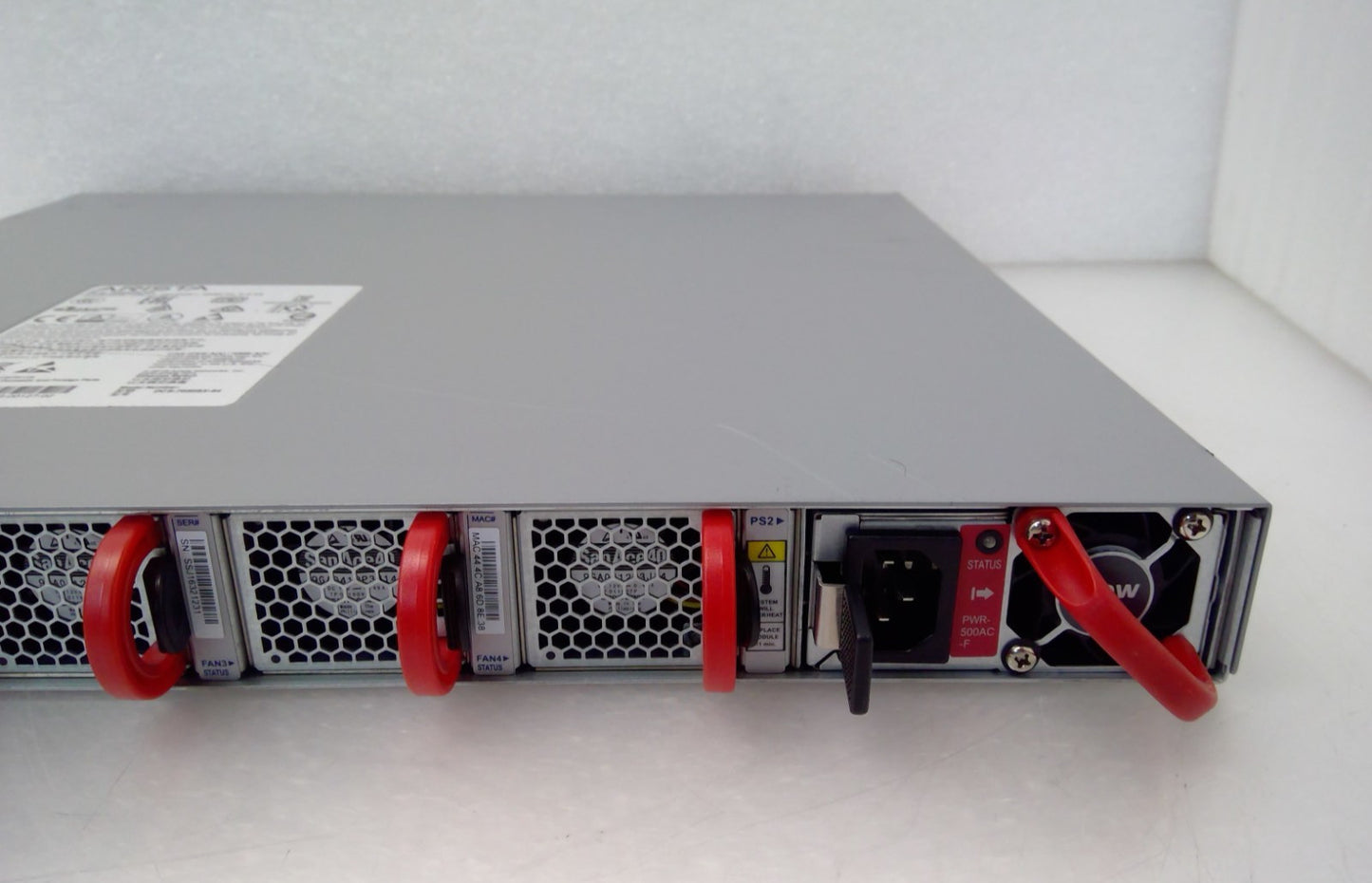 Arista DCS-7050SX-64-F Switch Front-To-Rear Airflow 48-Port 10G SFP+ 4x 40G QSFP