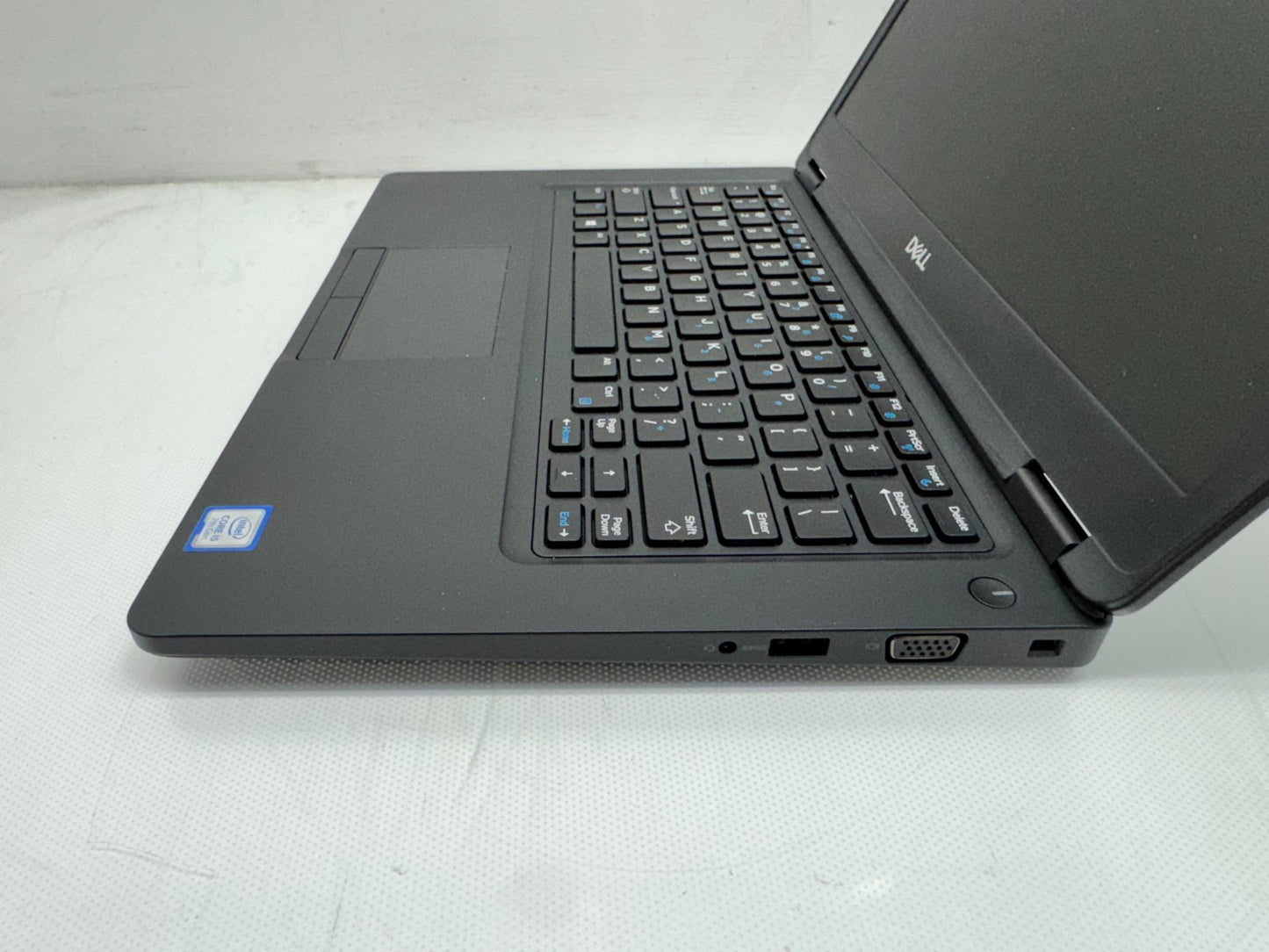 Dell Latitude 5490 14" 1366 x 768 i5-8350U@1.70GHz 16G RAM 256GB SSD Win11