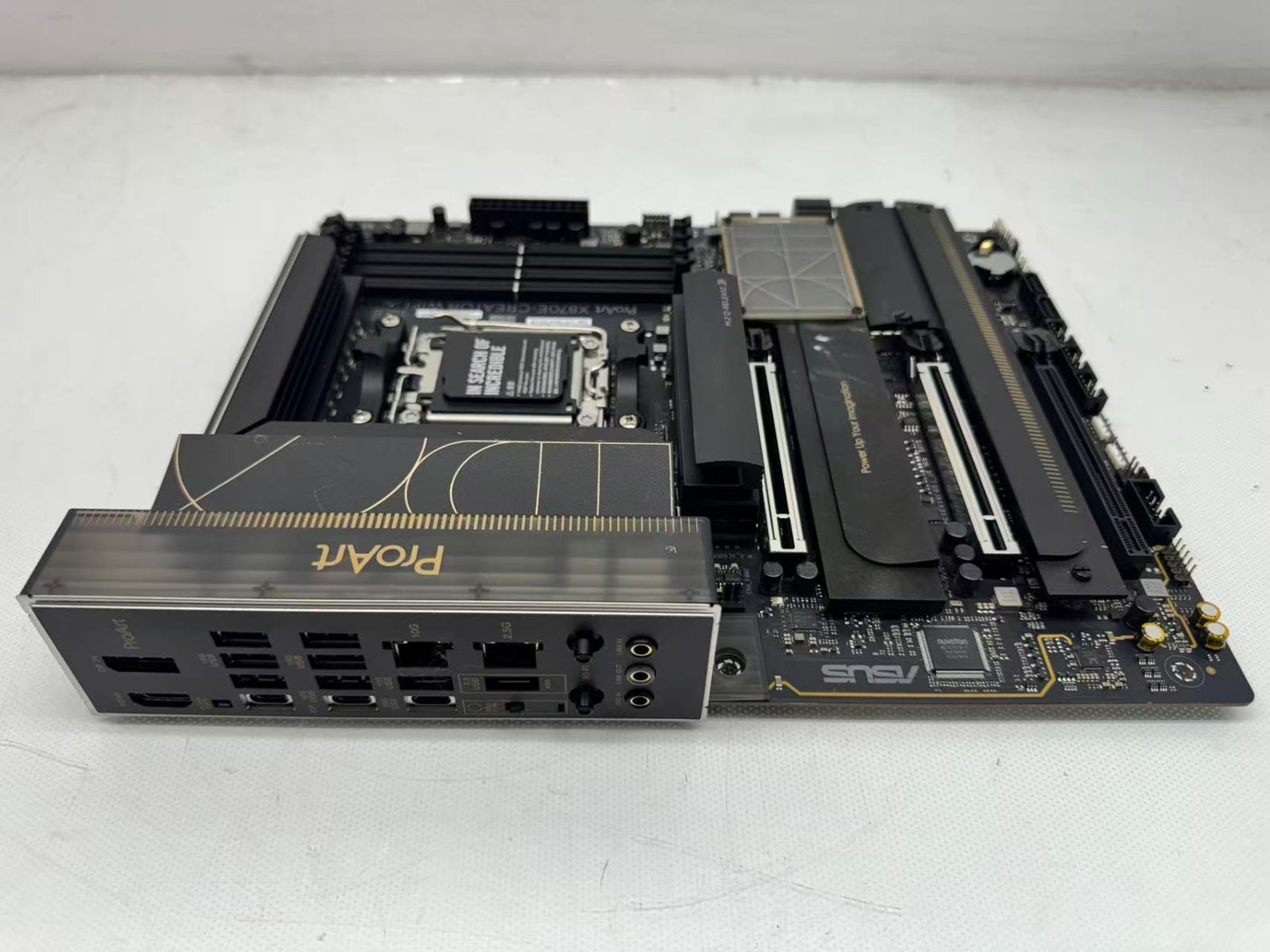 ASUS X870E-CREATOR WIFI 7 DDR5 PCIe 5.0 Dual USB4 Motherboard HDMI DP
