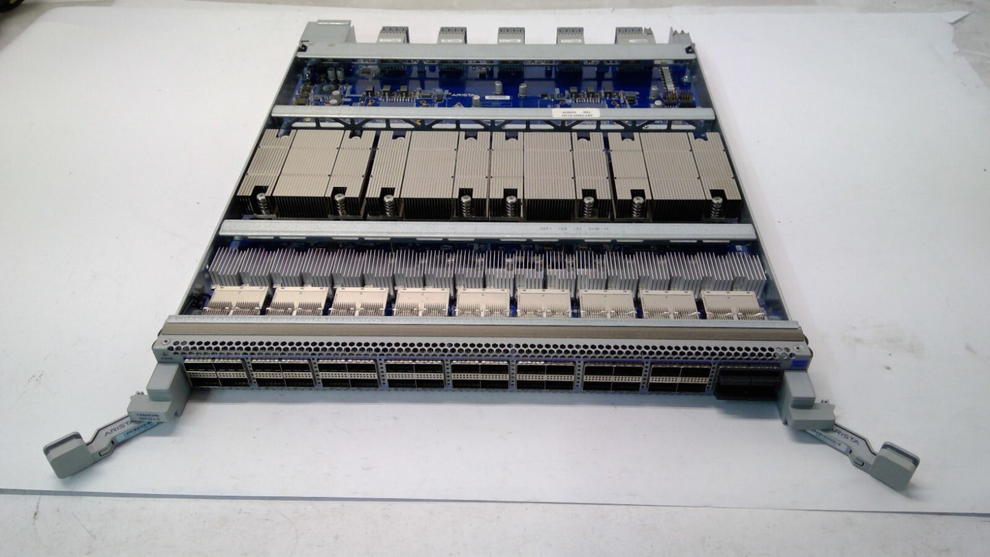Arista  DCS-7500R2M-36CQ-LC  7500R2 Series 36 Port 100GbE QSFP100 with MACsec
