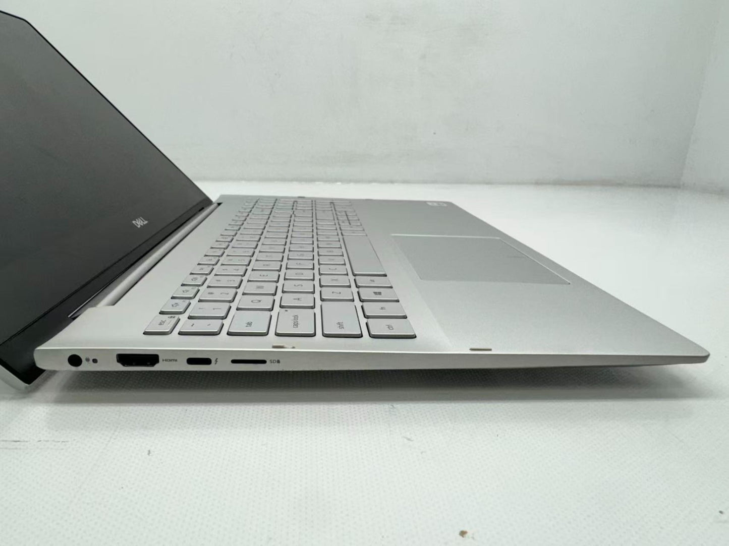 Dell inspiron 7591 Touch Laptop Intel i5-10210U @1.60GHz 16GB 256GB Win11 W/AC