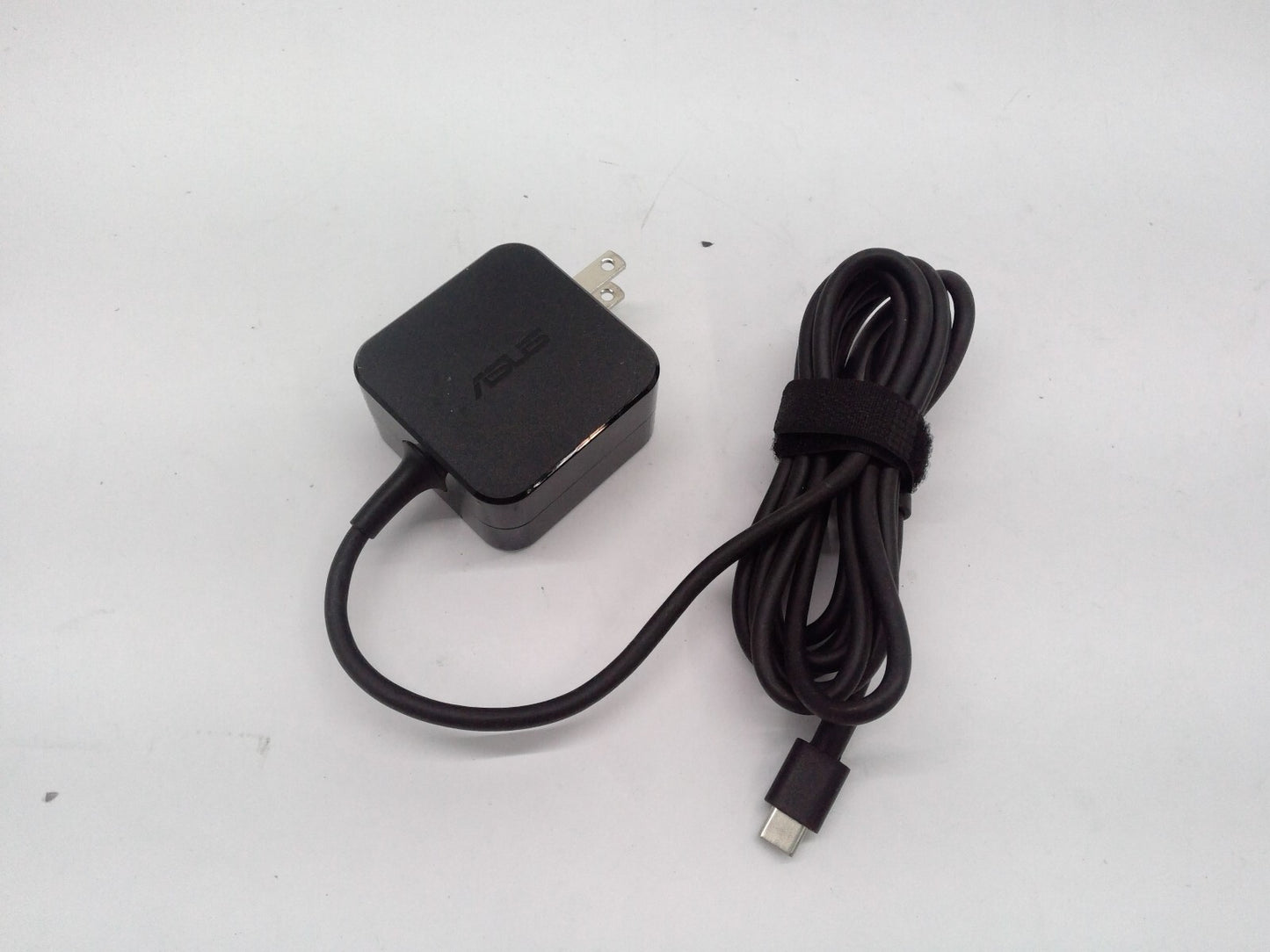 Asus 33W AC Adapter 20V 3A USB-C Charger ADP-33DW B Chromebook C223N C423N