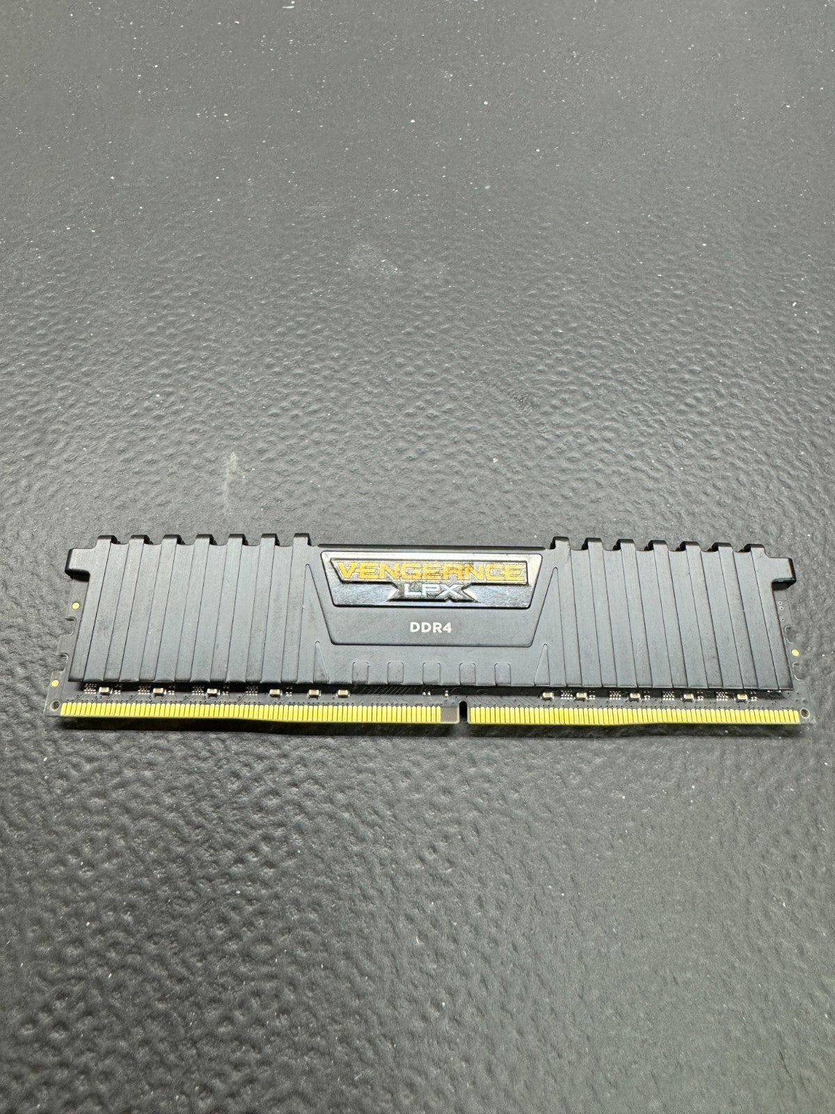 Corsair Vengeance LPX 32GB (1x32GB) 3200MHz DDR4 Ram Memory CMK64GX4M2E3200C16