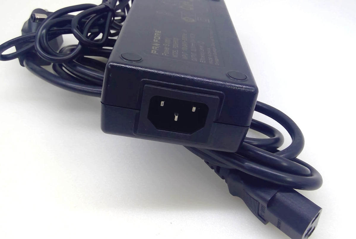 PANFORE P200H5000 100W 20V 5A AC/DC Power Adapter Charger w/ Power Cord