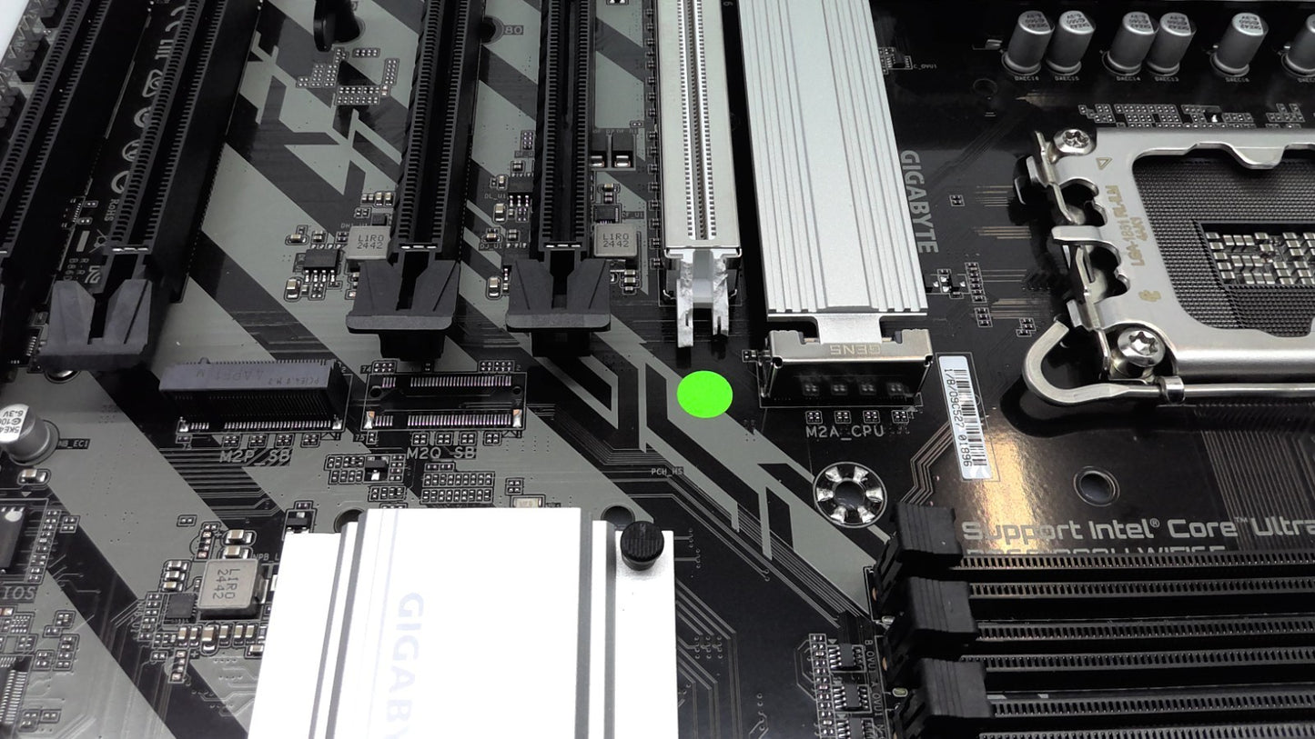 GIGABYTE B860 DS3H WIFI6E Intel LGA 1851 ATX DDR5 motherboard *Detail*