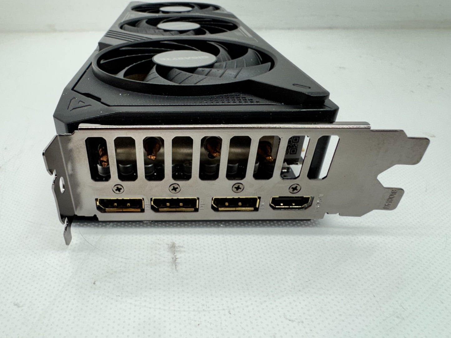 GIGABYTE GeForce RTX 5070 12GB GDDR7 Graphics GV-N5070WF3OC-12GD **READ**
