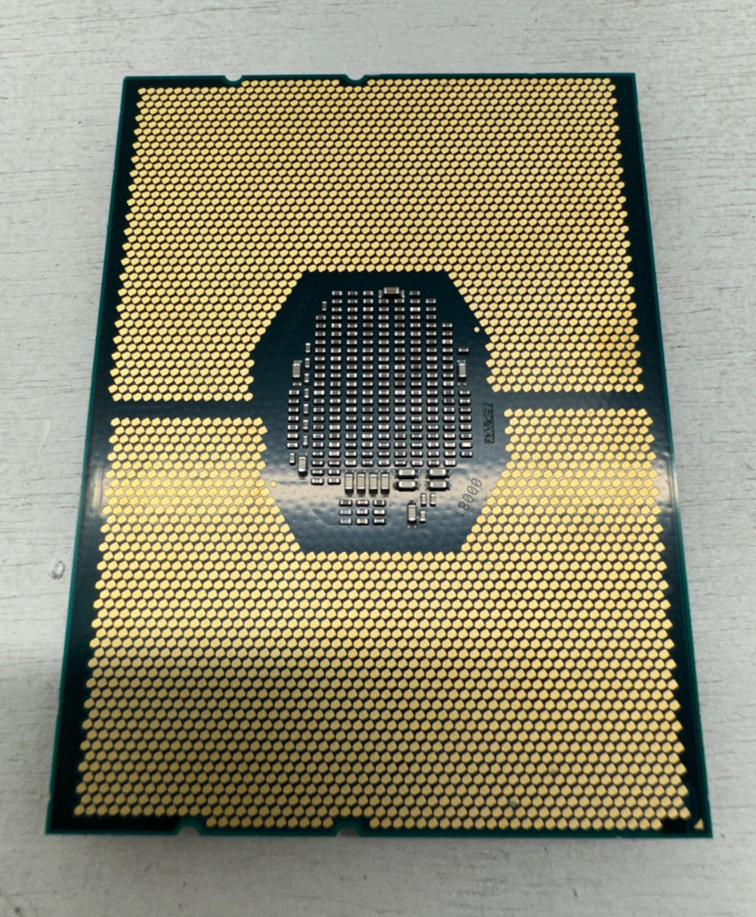 Lot of 13 Intel Xeon Silver 4110 2.1Ghz 8-Core 11MB LGA3647 CPU SR3GH