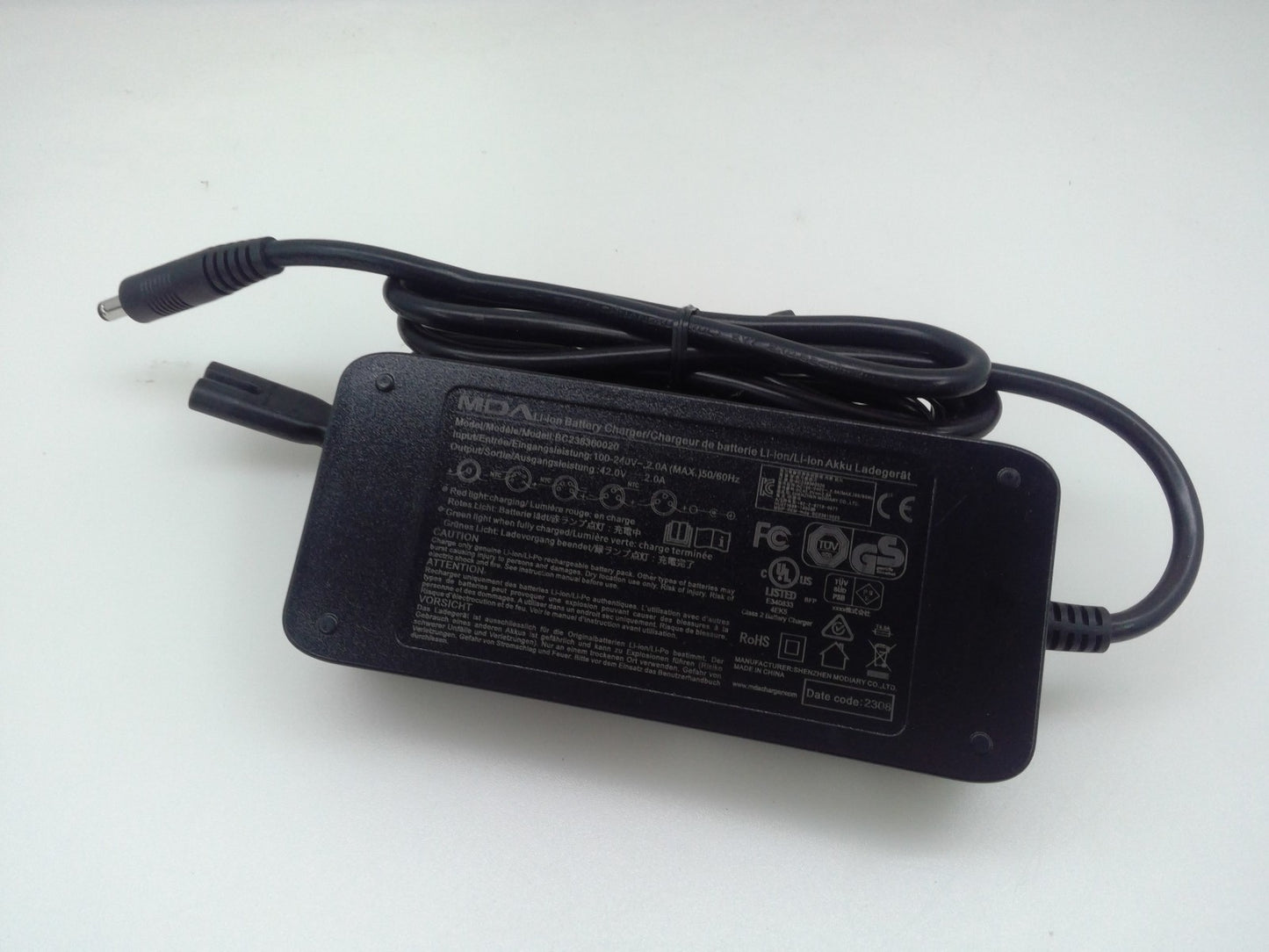 Genuine MDA Li-ion Battery Charger 42V 3A MODEL: BC238360020 Tip 5.5*2.5mm