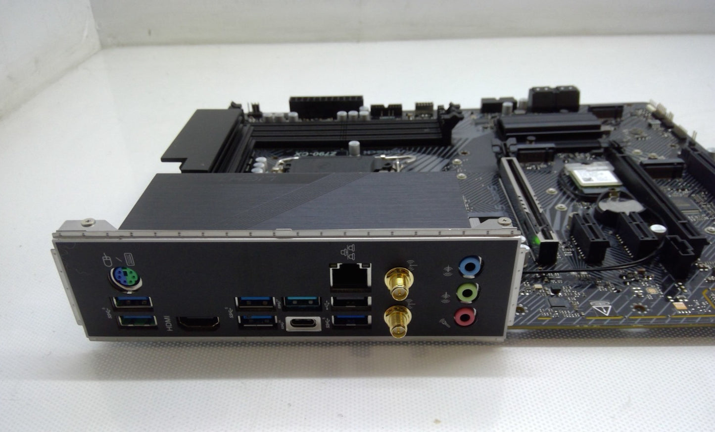 ASRock Z790-CX ATX LGA1700 Motherboard with Wi-Fi - *READ*