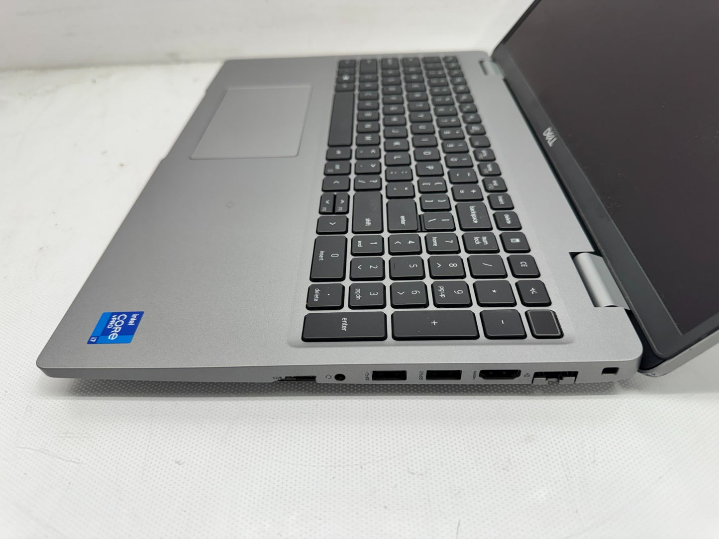 Dell Latitude 5520 15.6"  Laptop i7-1185G7@3.0GHz 16GB 256GB Win11 *READ*