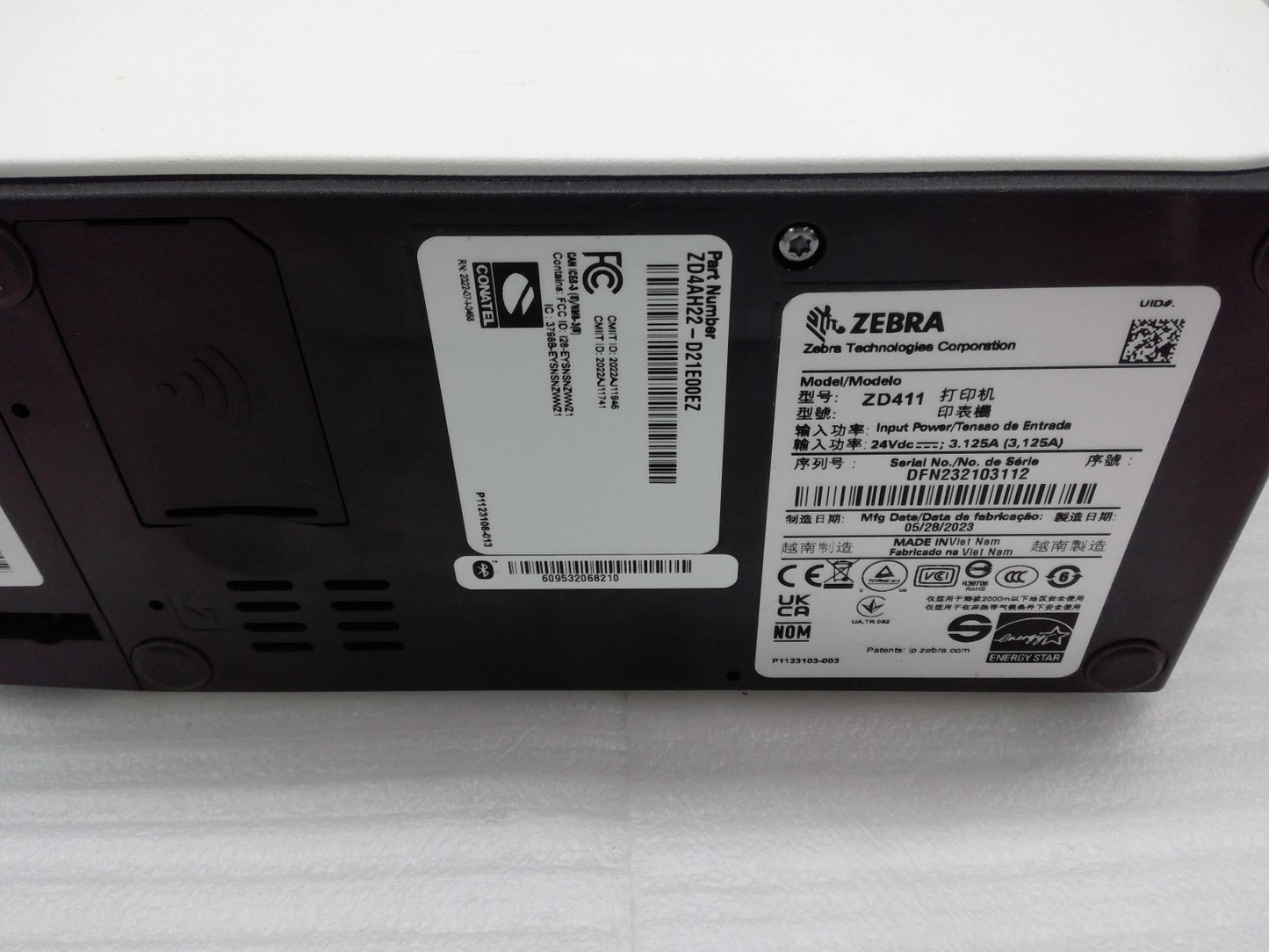 Zebra ZD411 Direct Thermal Ethernet 300 dpi ZD4AH22 W/Cutter# *Read*