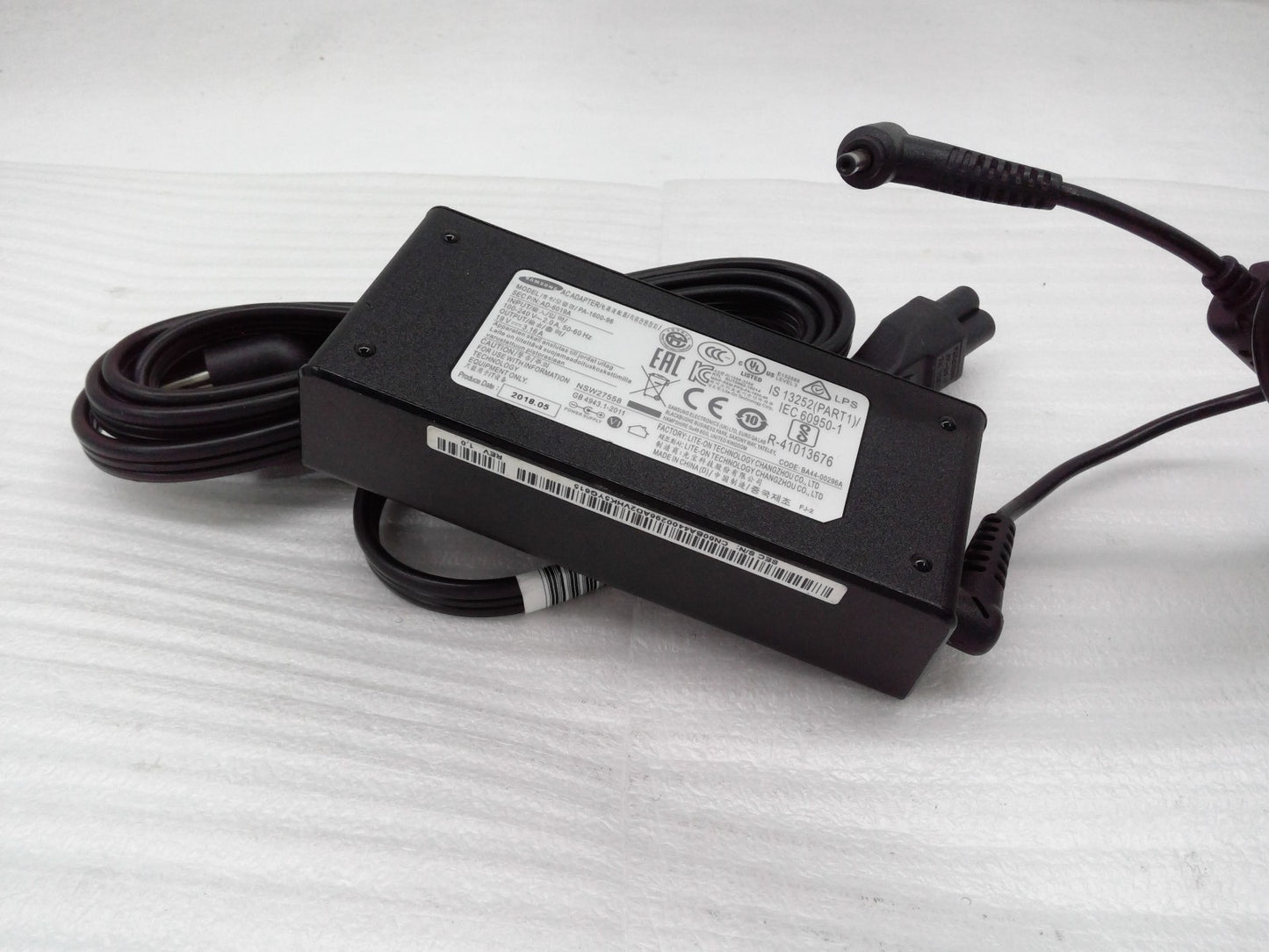 OEM For Samsung Notebook 9 Pro NP940X5N-X02US 60W 19V 3.16A PA-1600-96 3.0X1.1mm