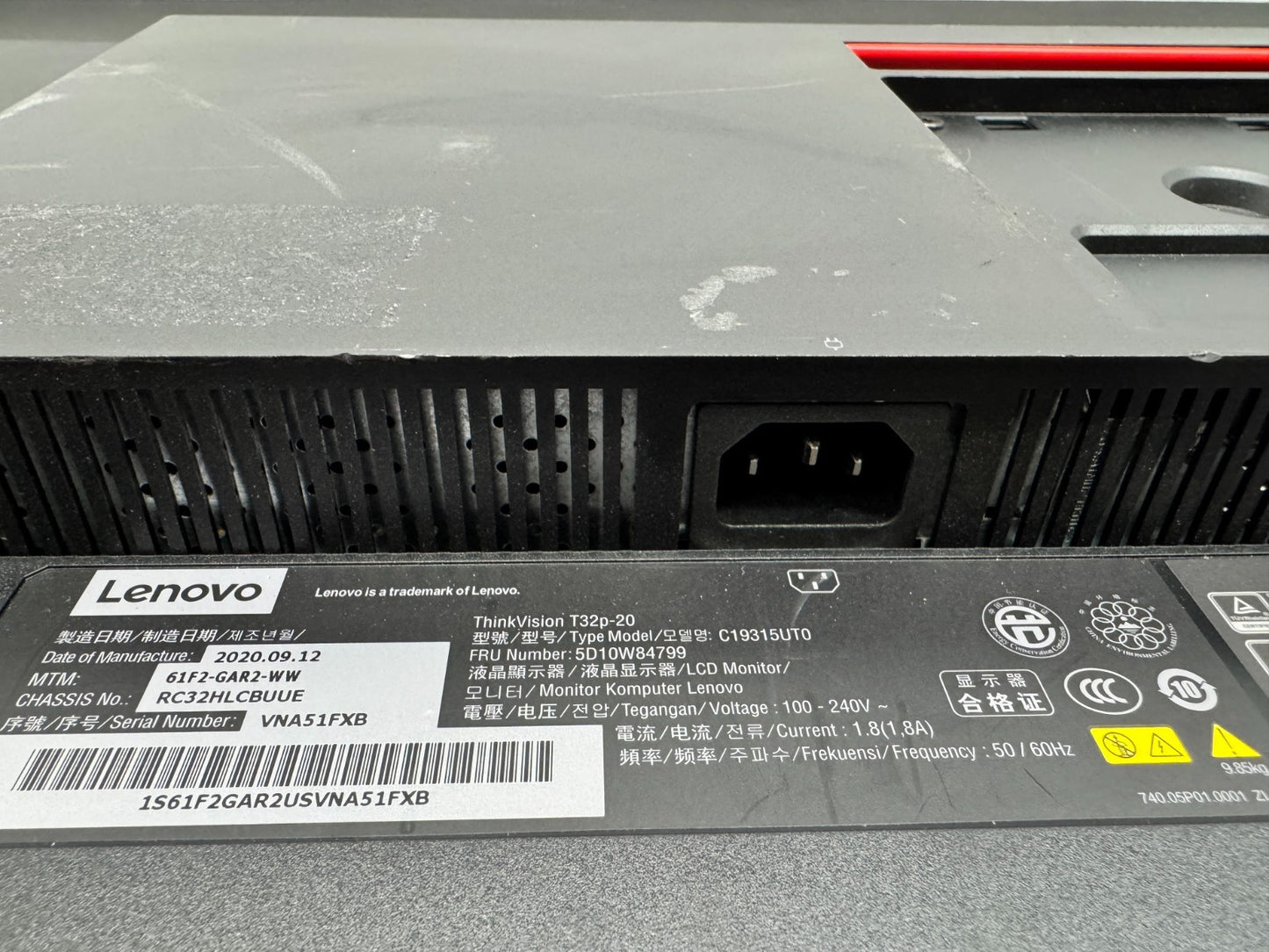 Lenovo T32p-20 31.5" 3840 x 2160 Monitor, HDMI DisplayPort USB-C *READ* No Stand