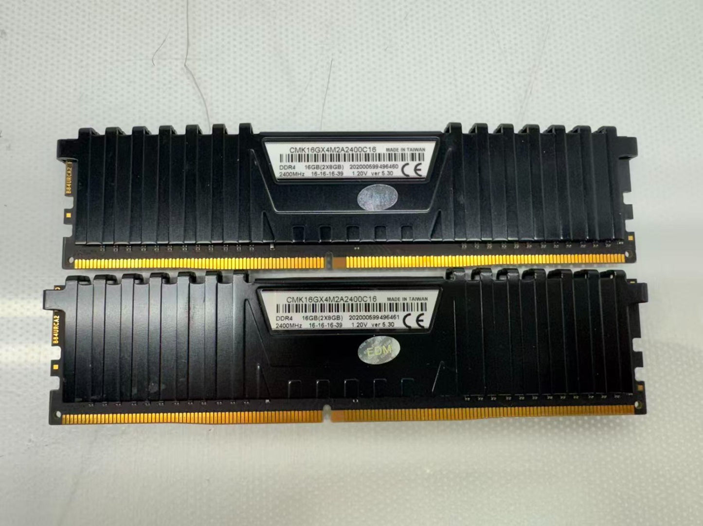 Corsair Vengeance LPX 16GB 2x8GB DDR4 2400MHz Ram Memory CMK16GX4M2A2400C16