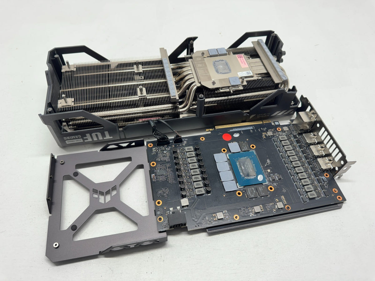 *For Parts* ASUS TUF GeForce RTX 5080 16GB GDDR7 TUF-RTX5080-O16G-GAMING