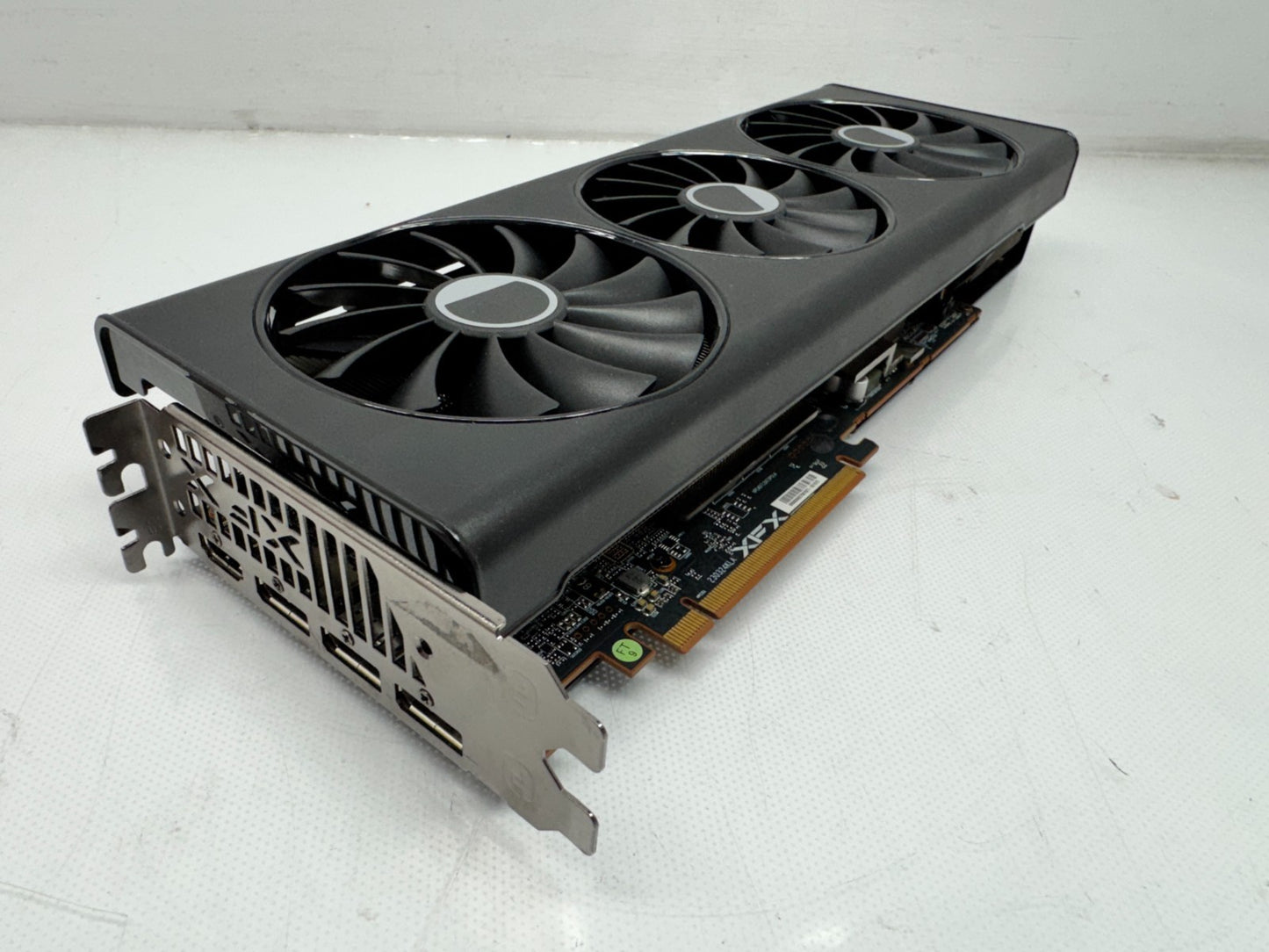 XFX  SPEEDSTER AMD Radeon RX 7800XT Triple Fan RX-78TQIC Graphics Card GPU