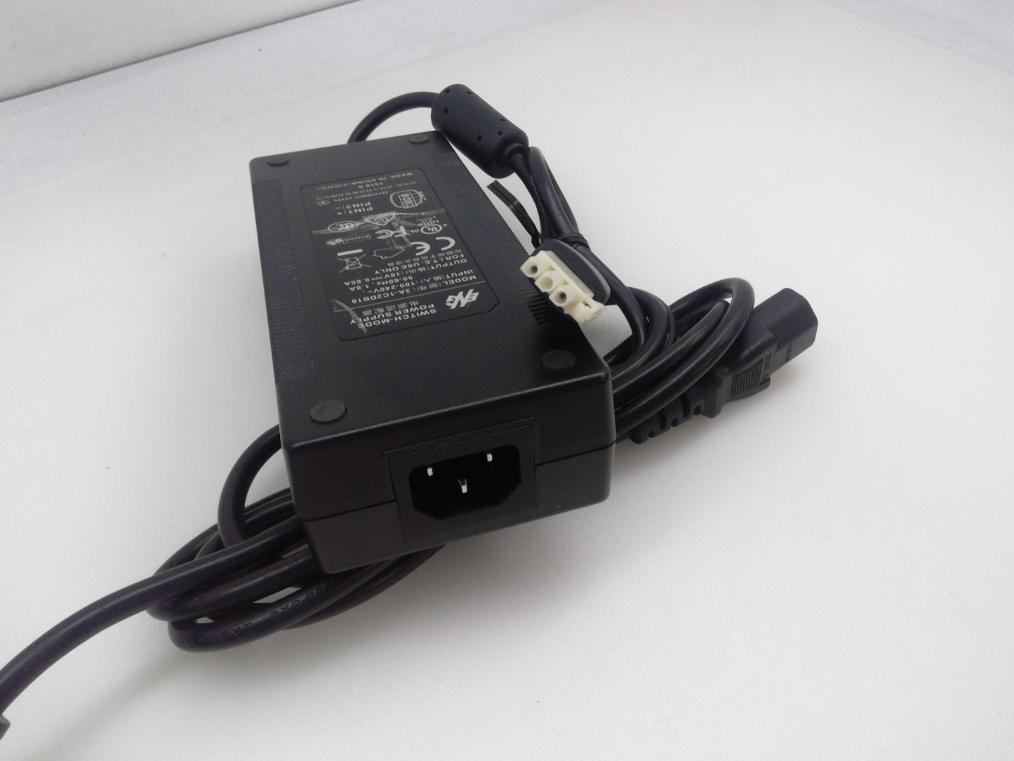 Genuine ENG 18V 6.66A AC Adapter Power Supply 3A-1C2DB18 3Pin W/Power cord