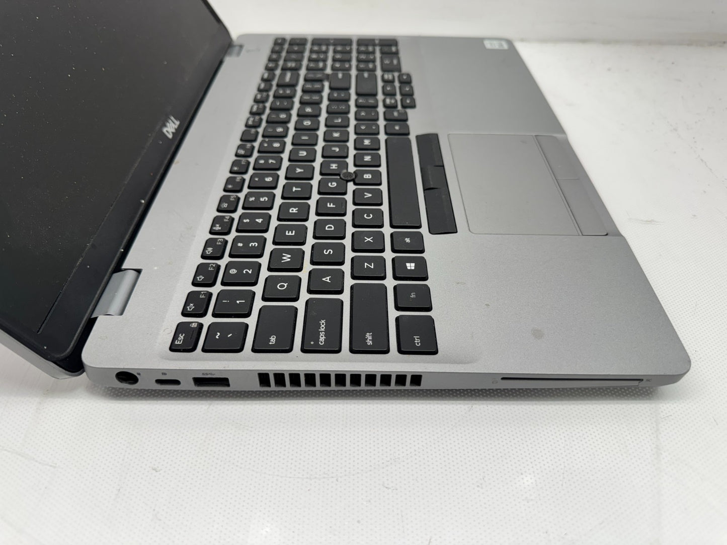 Dell Latitude 5510 1366 x 768 i5-10310U@1.7GHz 16GB 256GB Win11 *READ*