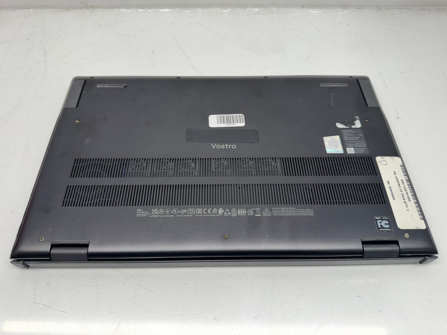 Dell Vostro 15 7510 15.6" Laptop i7-11800H@2.3GHz 16G 256GB RTX 3050 NoAC *Read*