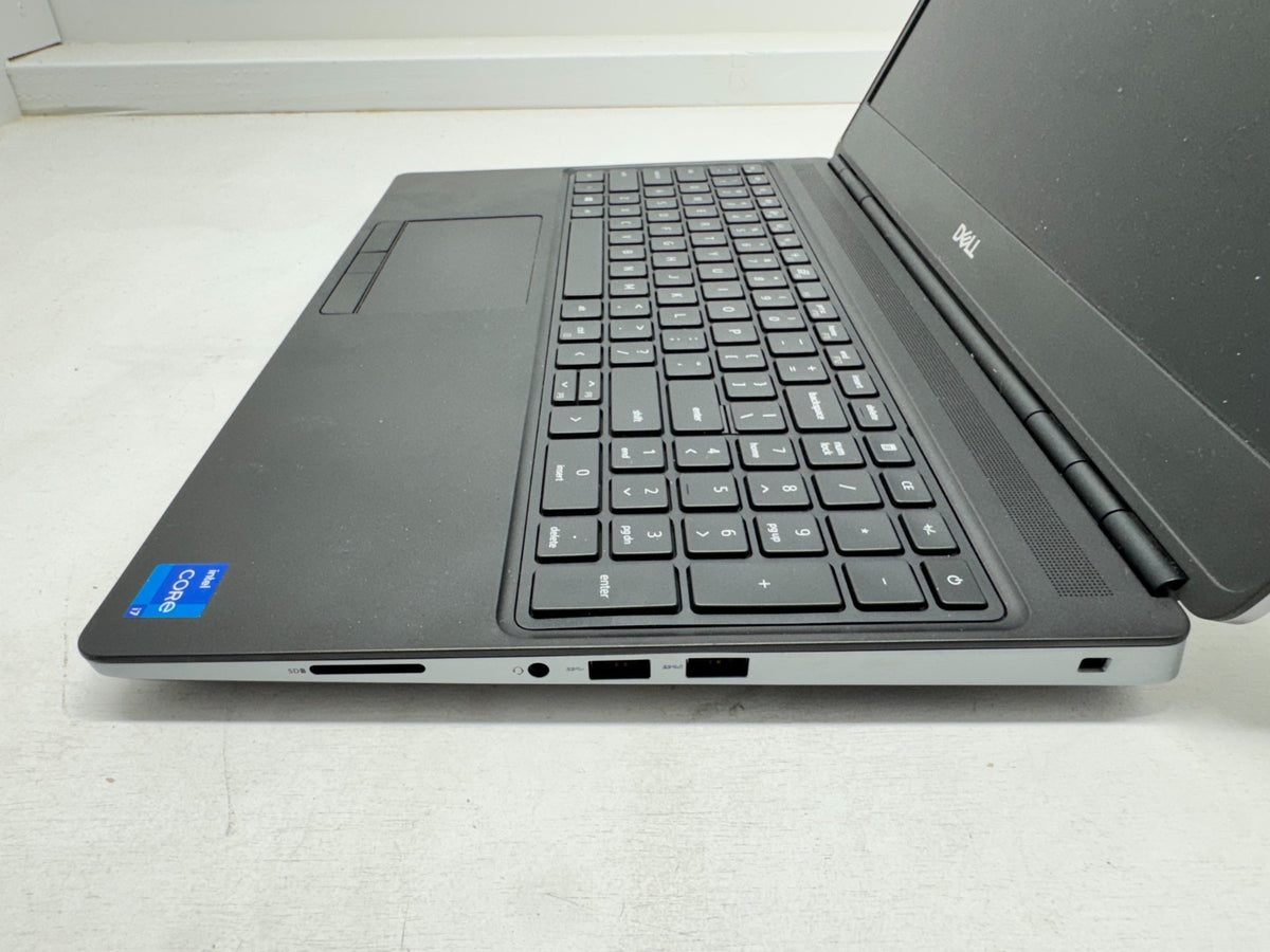 Dell Precision 7560 15.6" Intel i7-11850H@2.5GHz 32GB 1TB RTX A2000 W/AC Win 11