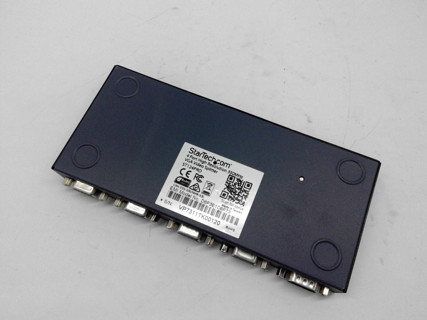 StarTech 4 Port High Resolution VGA Video Splitter - 350 MHz ST124PRO