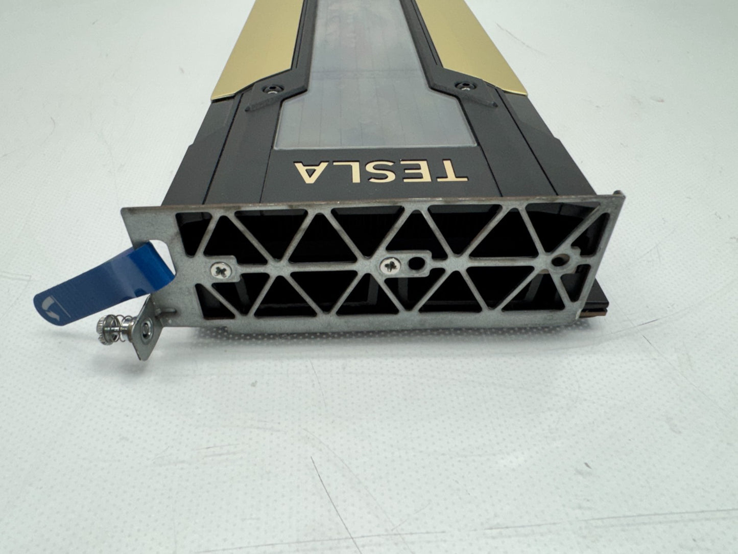 P05913-001 /P05470-001 HPE NVIDIA Tesla V100 PCIe 32GB Q9U36A W/Mounting Bracket