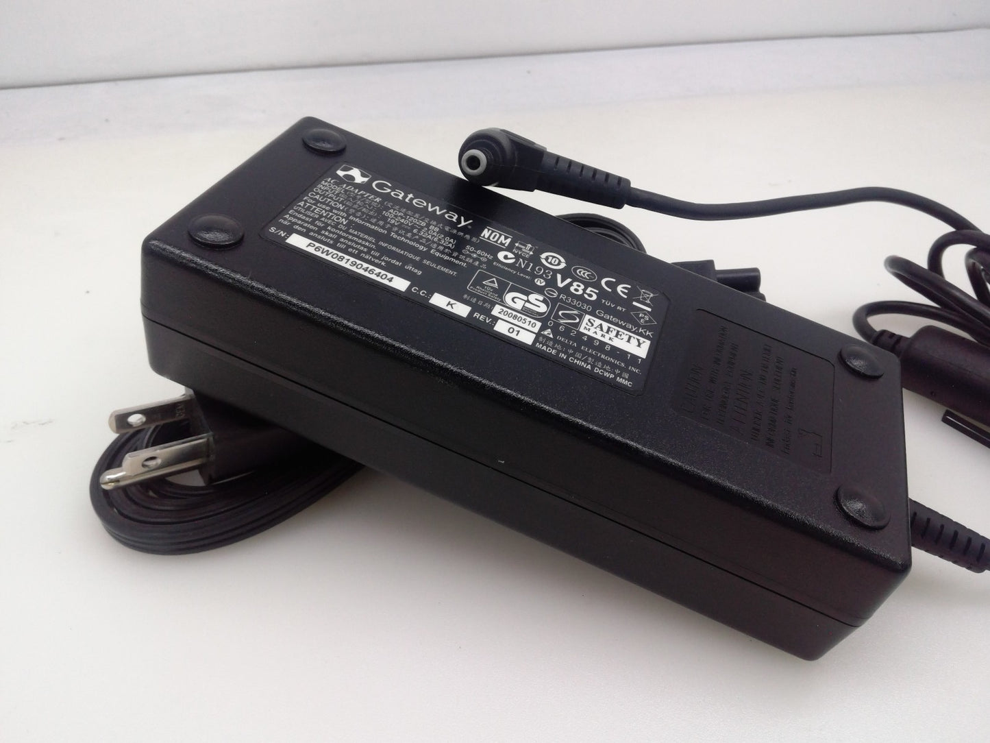 Genuine Gateway 120W AC Power Adapter ADP-120ZB BB 19V 6.32A