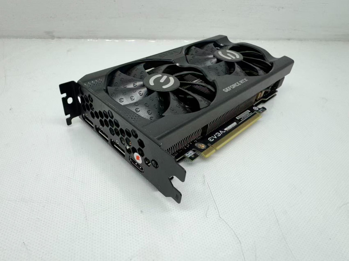 EVGA GeForce RTX 3050 XC GAMING 8GB GDDR6 Graphics Card 08G-P5-3553-KR *READ*