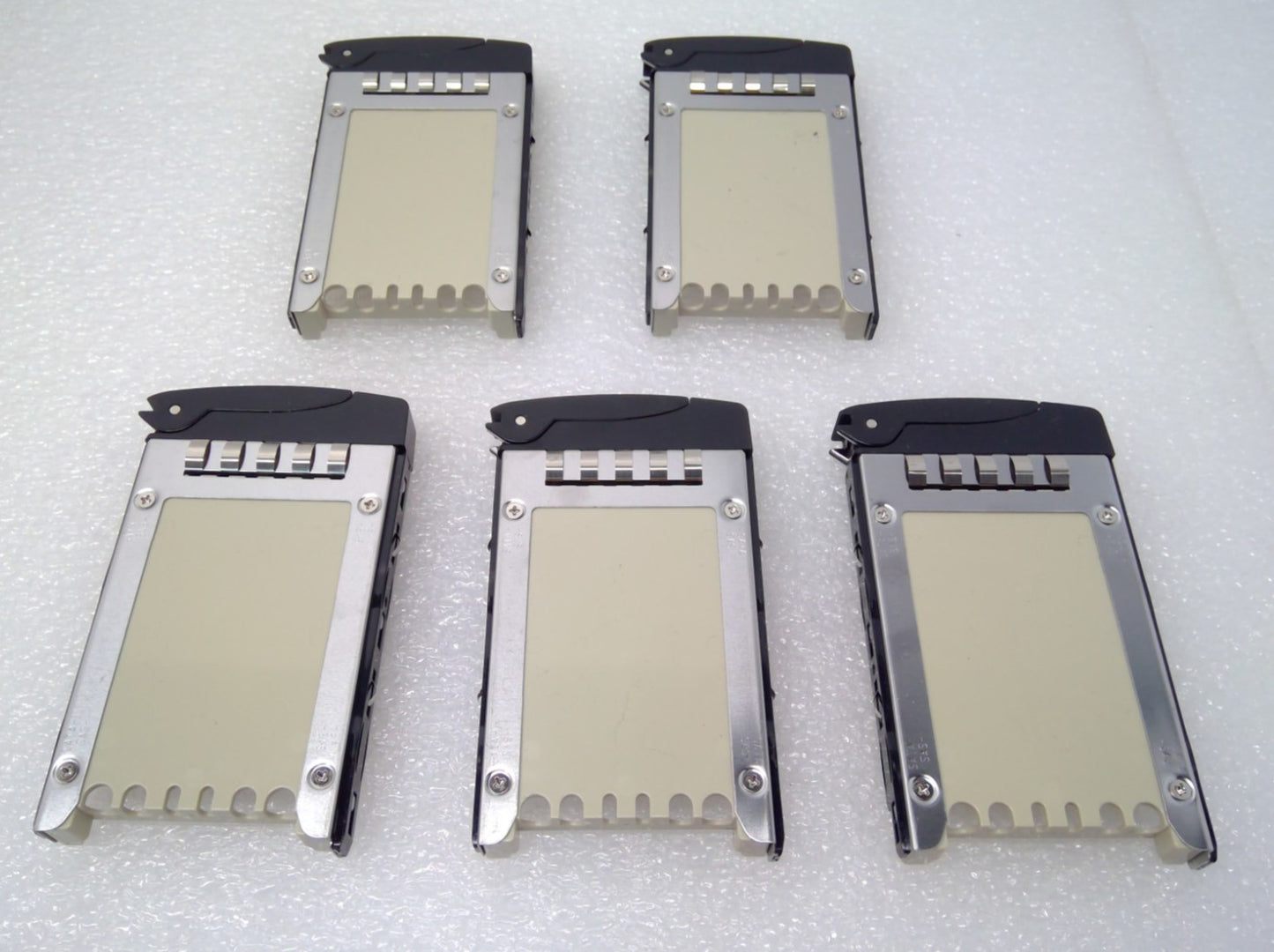 LOT OF 5 Supermicro 2.5" SATA SAS HDD Caddy Tray&Slot Filer 01-SB16105-XX00C102E
