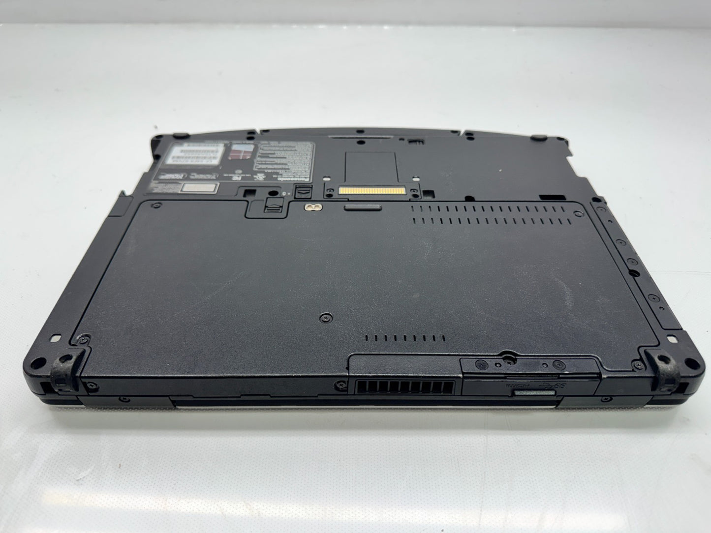 Toughbook CF-54 1366x768 i5-6300U@2.4GHz 8G RAM NO SSD NoAC W/Diskreader *READ*