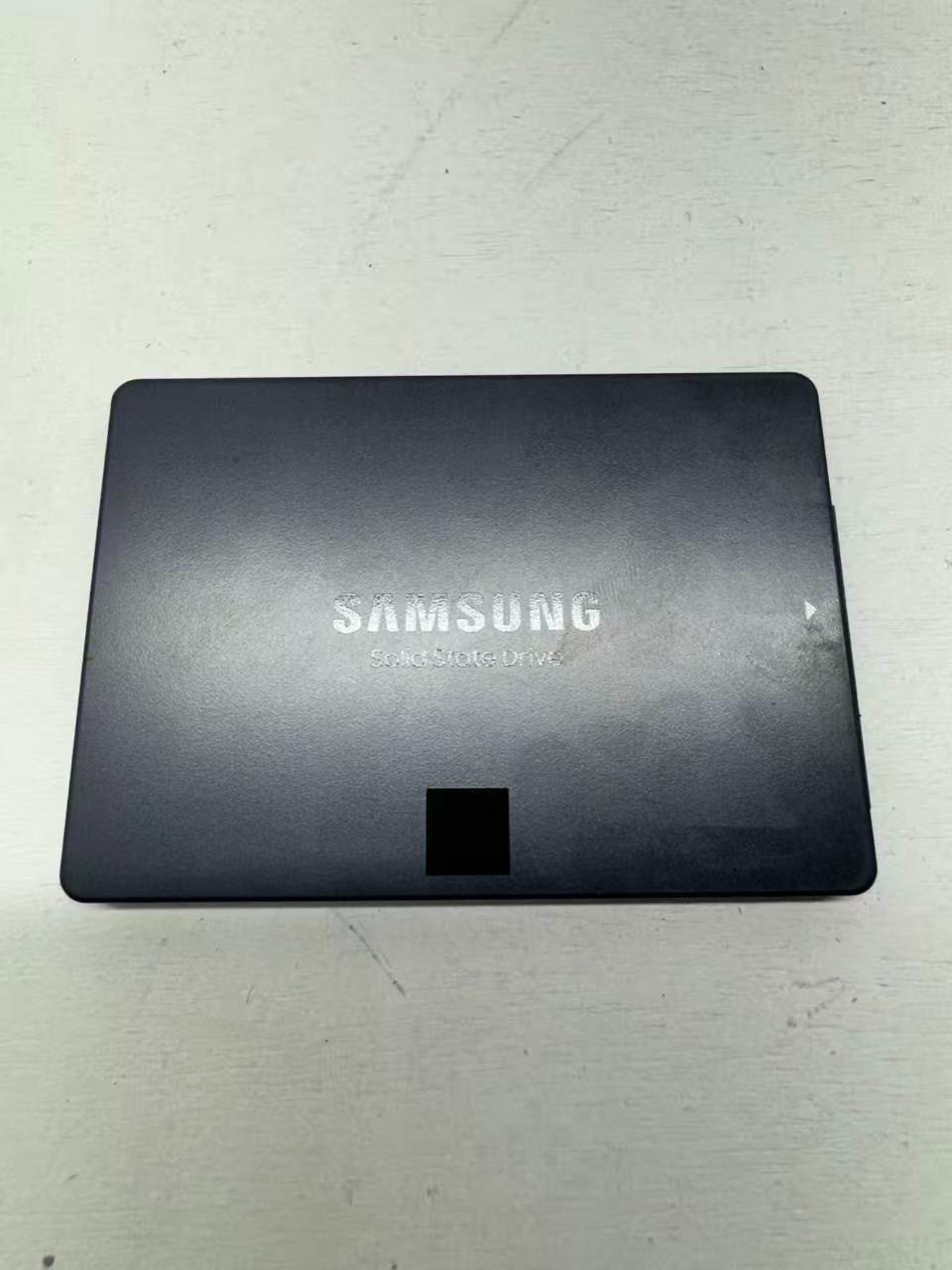 *For Parts* Samsung 870 EVO 4TB MZ-77Q4T0 V-NAND SATA 2.5" Solid State Drive