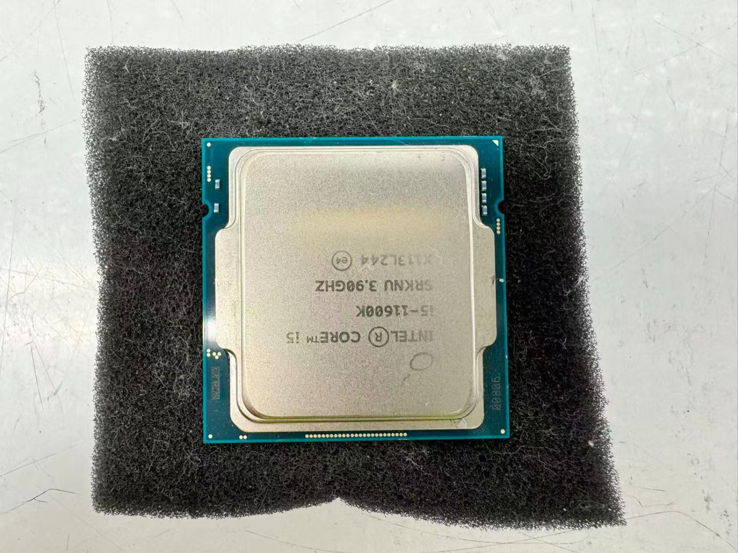 Intel Core i5-11600K SRKNU Desktop Processor 3.9 GHz, 6-Core, 12-Thread Tested