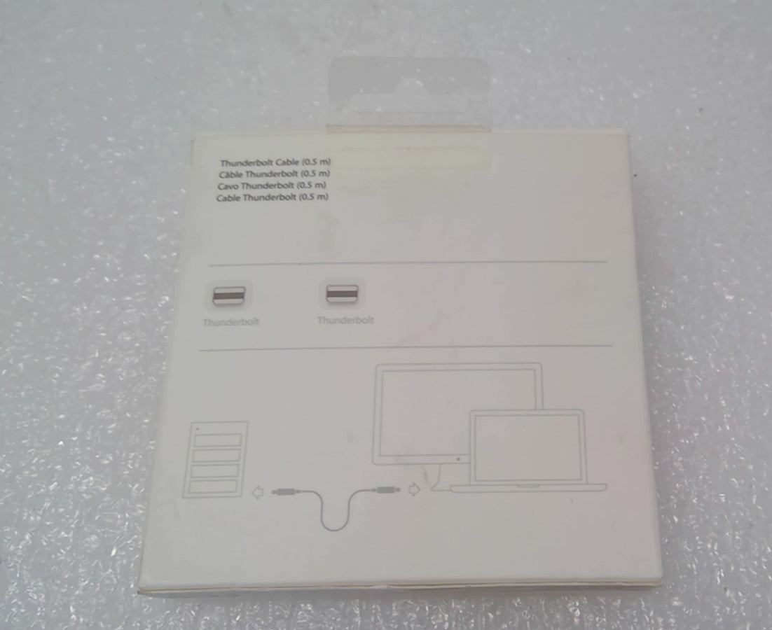 OPEN BOX Apple MD862LL/A Thunderbolt Cable 0/5m 1.6ft White A1410