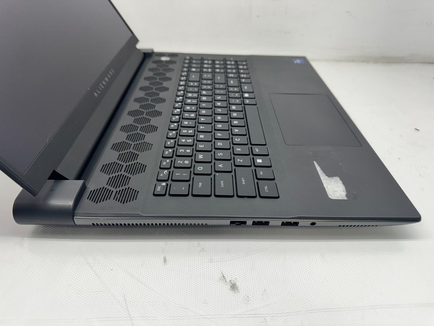 Dell Alienware M18 R2 18" Intel i9-14900@2.2GHz 32GB RAM 1TB SSD RTX 4090 *READ*