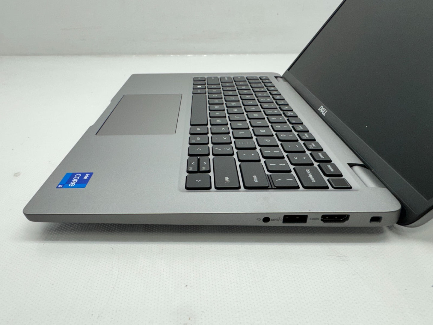 Dell Latitude 5440 Laptop Intel i7-1355U@1.70GHz 16GB 256G Windows 11 *READ*