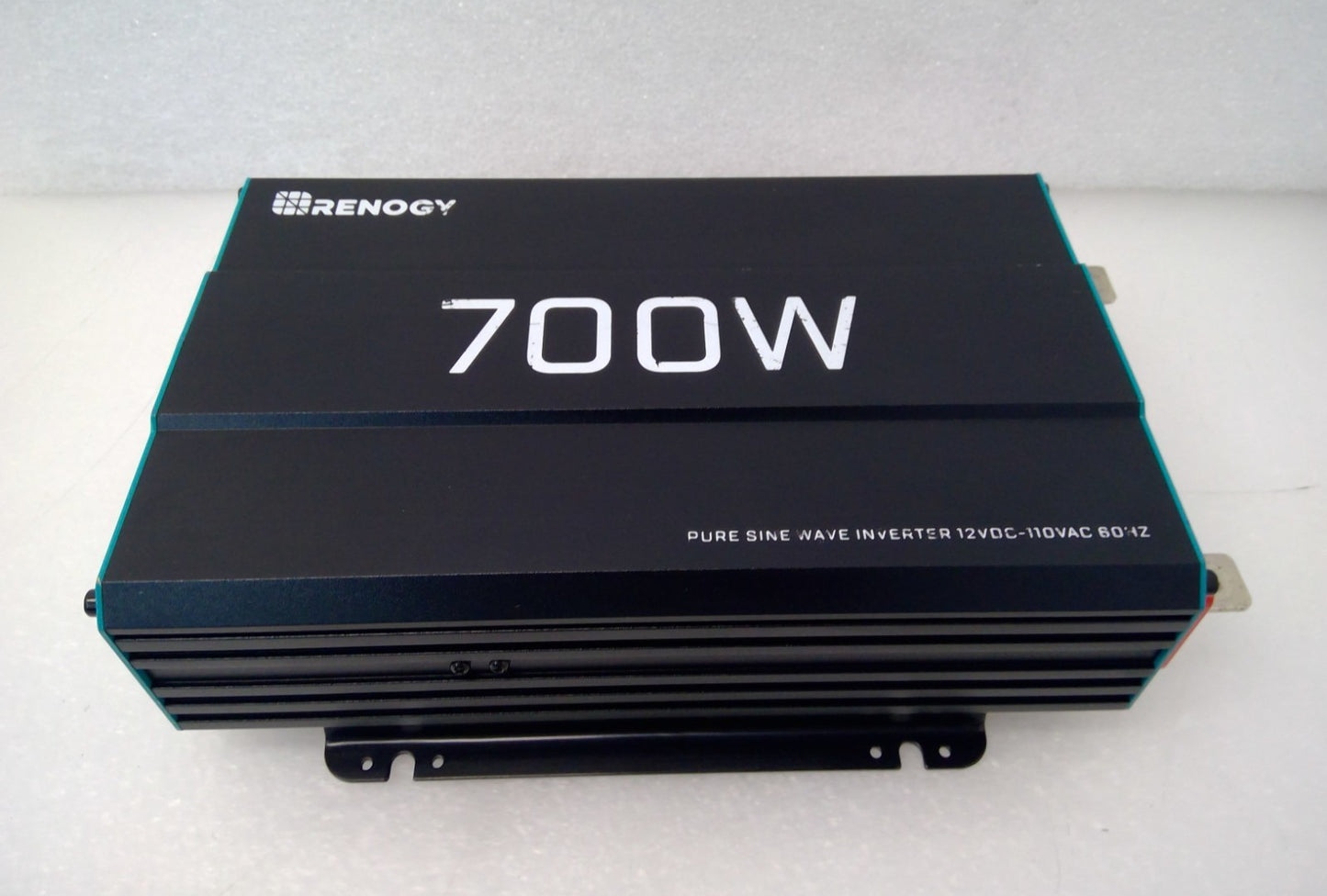 Renogy 700W Pure Sine Wave Inverter 12V DC to 110V AC Converter Remote Control