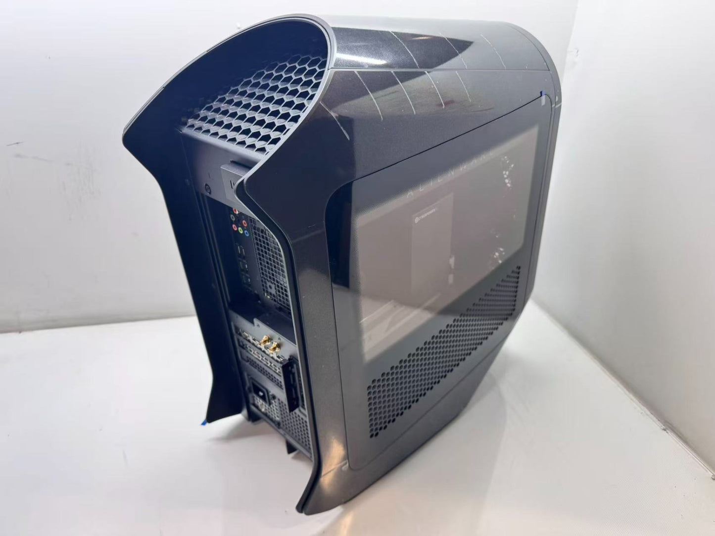 Alienware Aurora R15 Intel i5-12600KF@3.7GHz 16GB 256 RTX3070 Inner WiFi *READ*