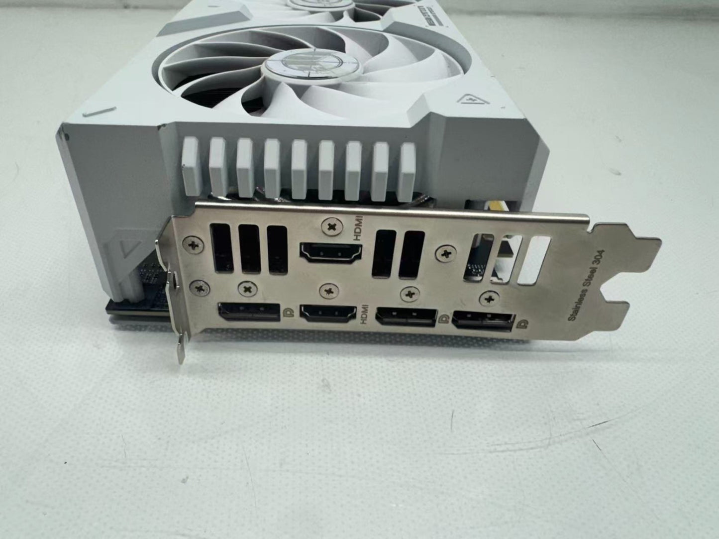 ASUS TUF Gaming GeForce RTX 4070 Ti Super 16GB GDDR6X OC White Edition *READ*