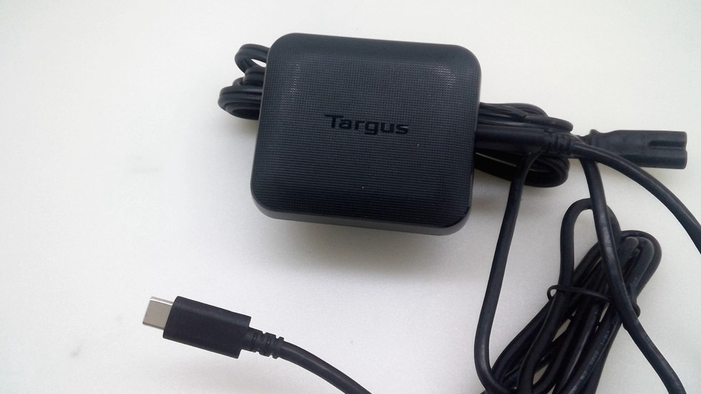 Targus USB-C&USB -A Port  Laptop  Charger 65W Universal APA104BT Black 4ft Cable
