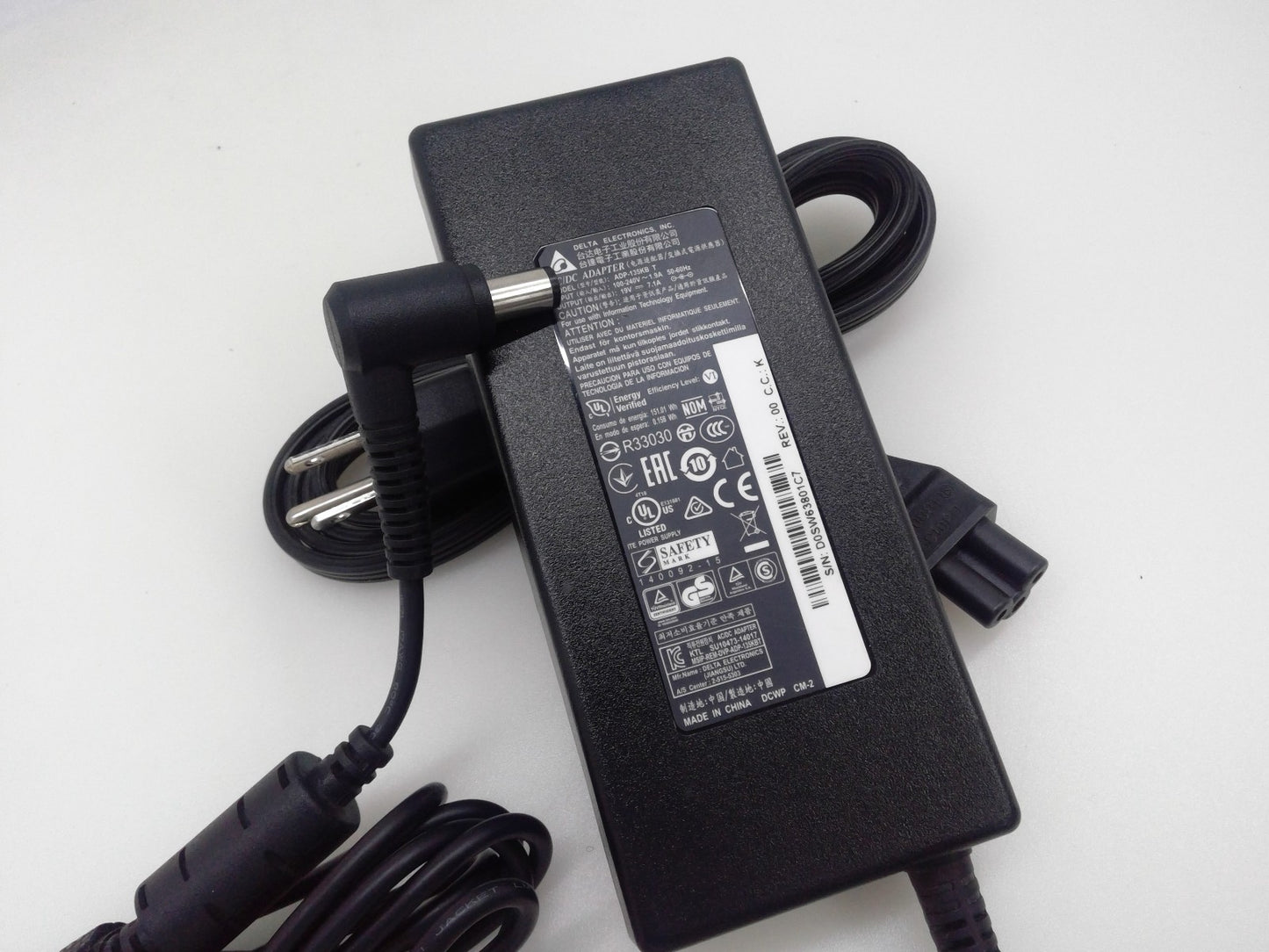 Genuin Delta For MSI GL63 8SC-059US 19V 7.1A ADP-135KB T 7.4mm Pin 135W Adapter