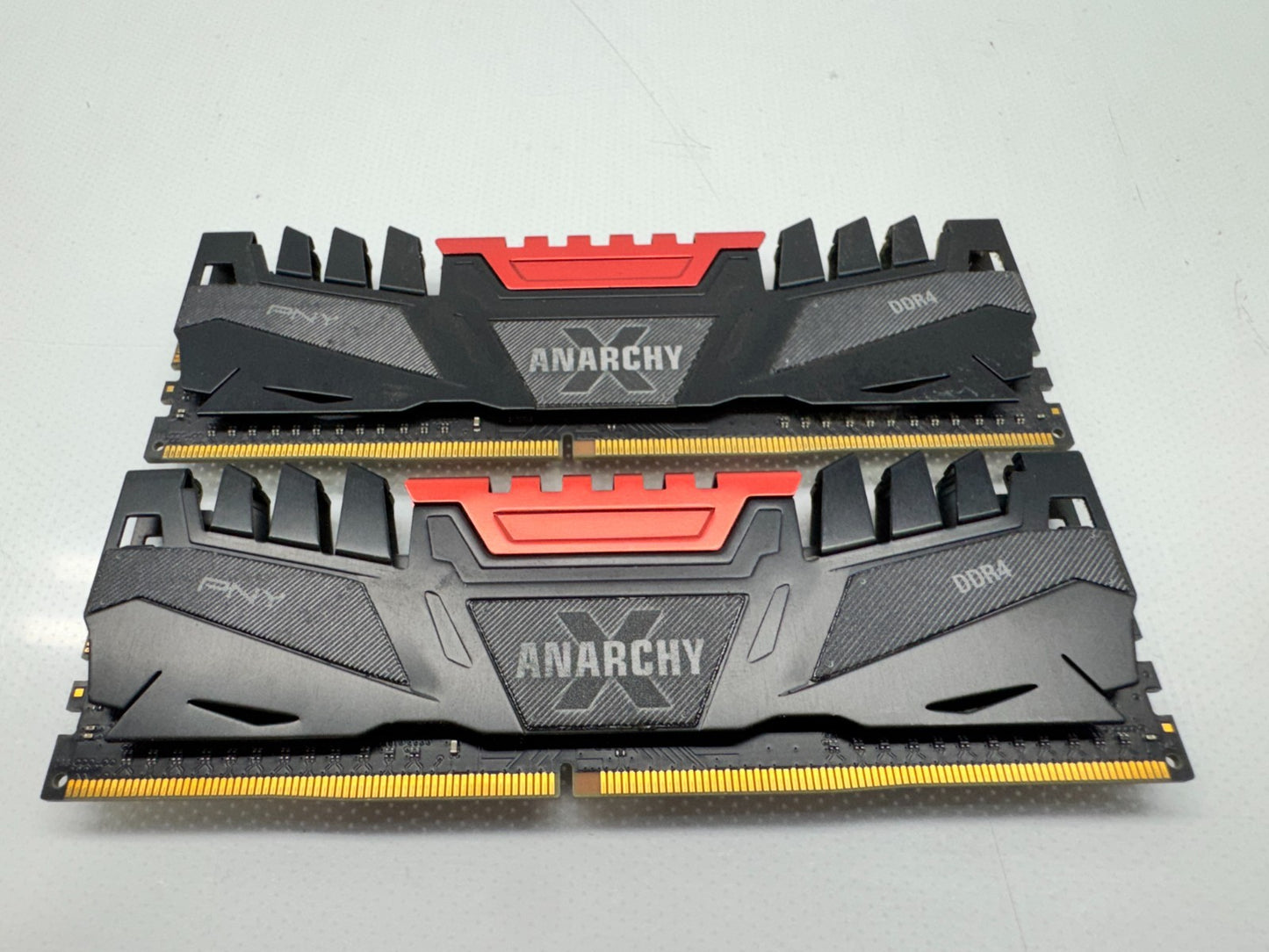 PNY ANARCHY X 16GB ( 8GB x2 ) DDR4 Dram 3200MHz PC4-25600 Desktop memory