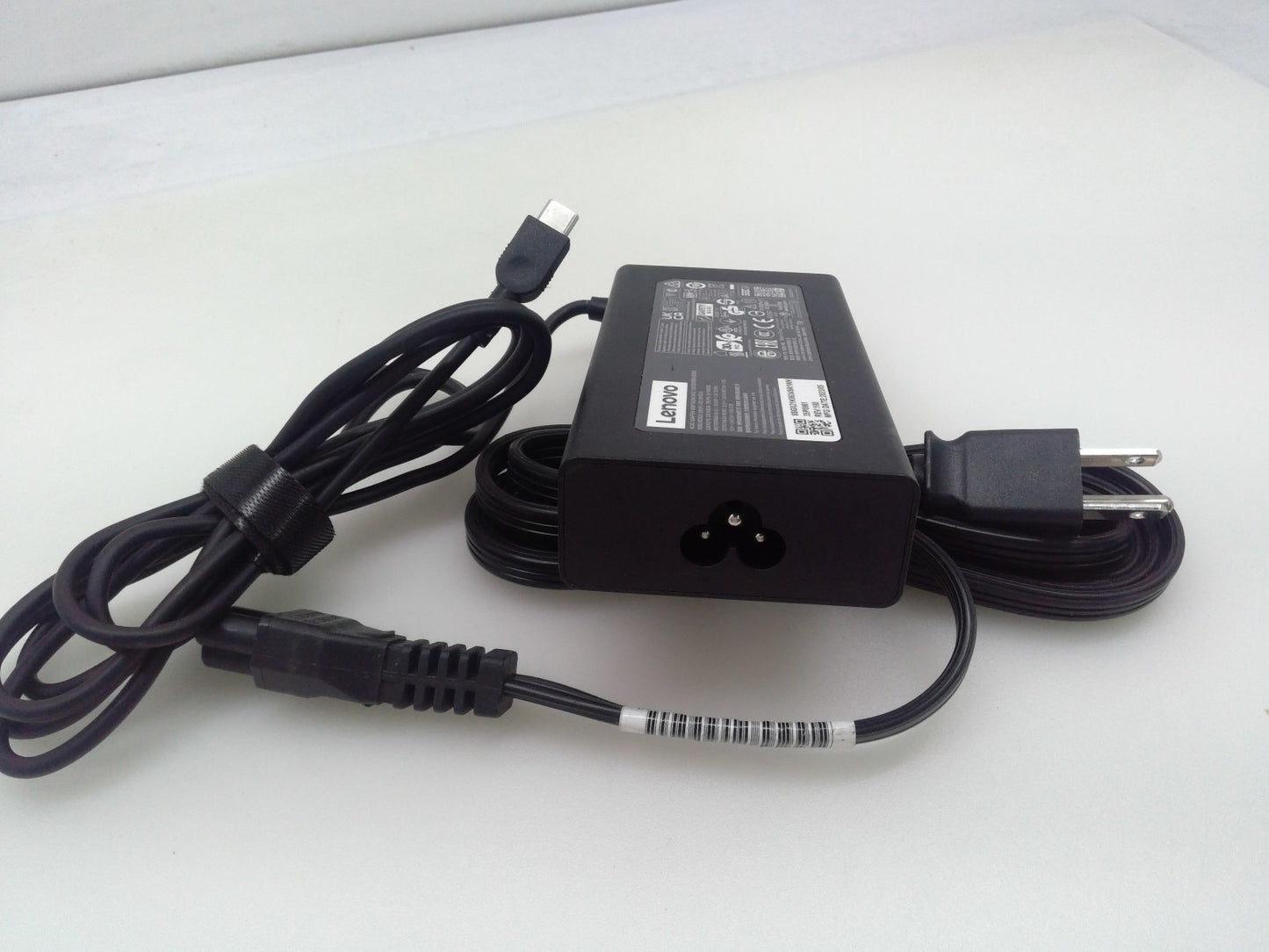 Genuine Lenovo 20V 7A 140W AC Adapter ADL140YDC3A / ADL140YAC3A USB-C Charger